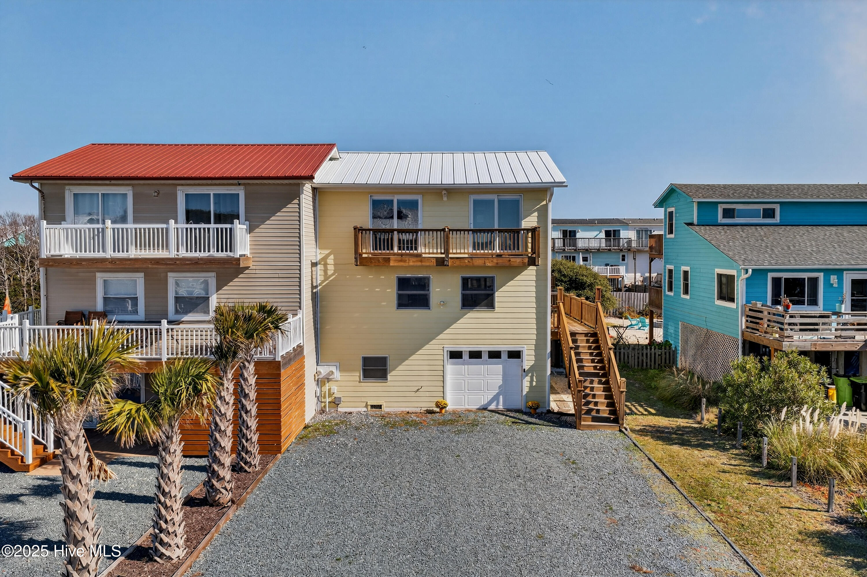 100542400 | Photo 51