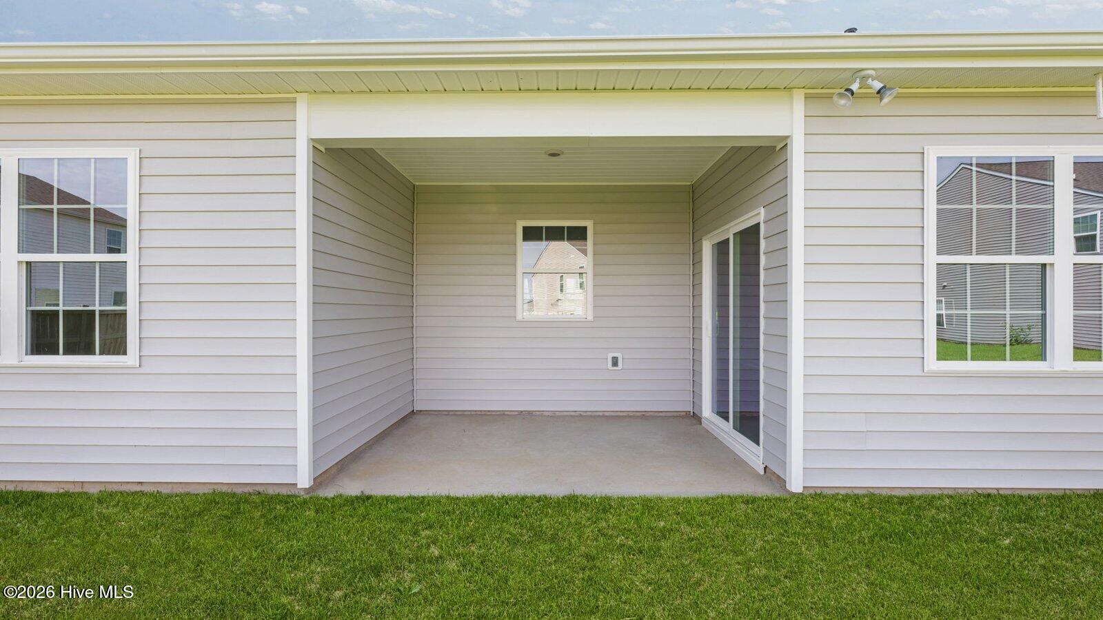 242 Lake Tyler 