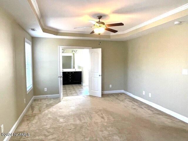 100563645 | Photo 21