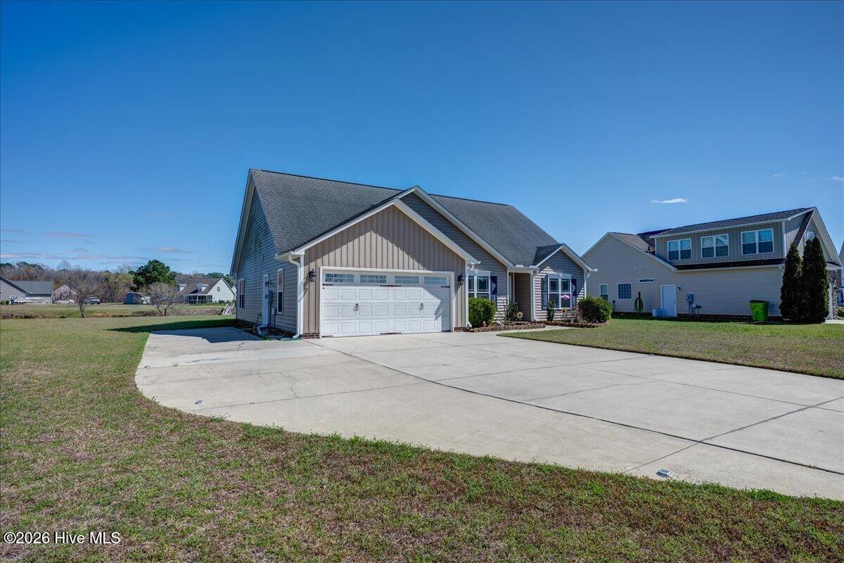 205 Antioch Lakes Road,New Bern
