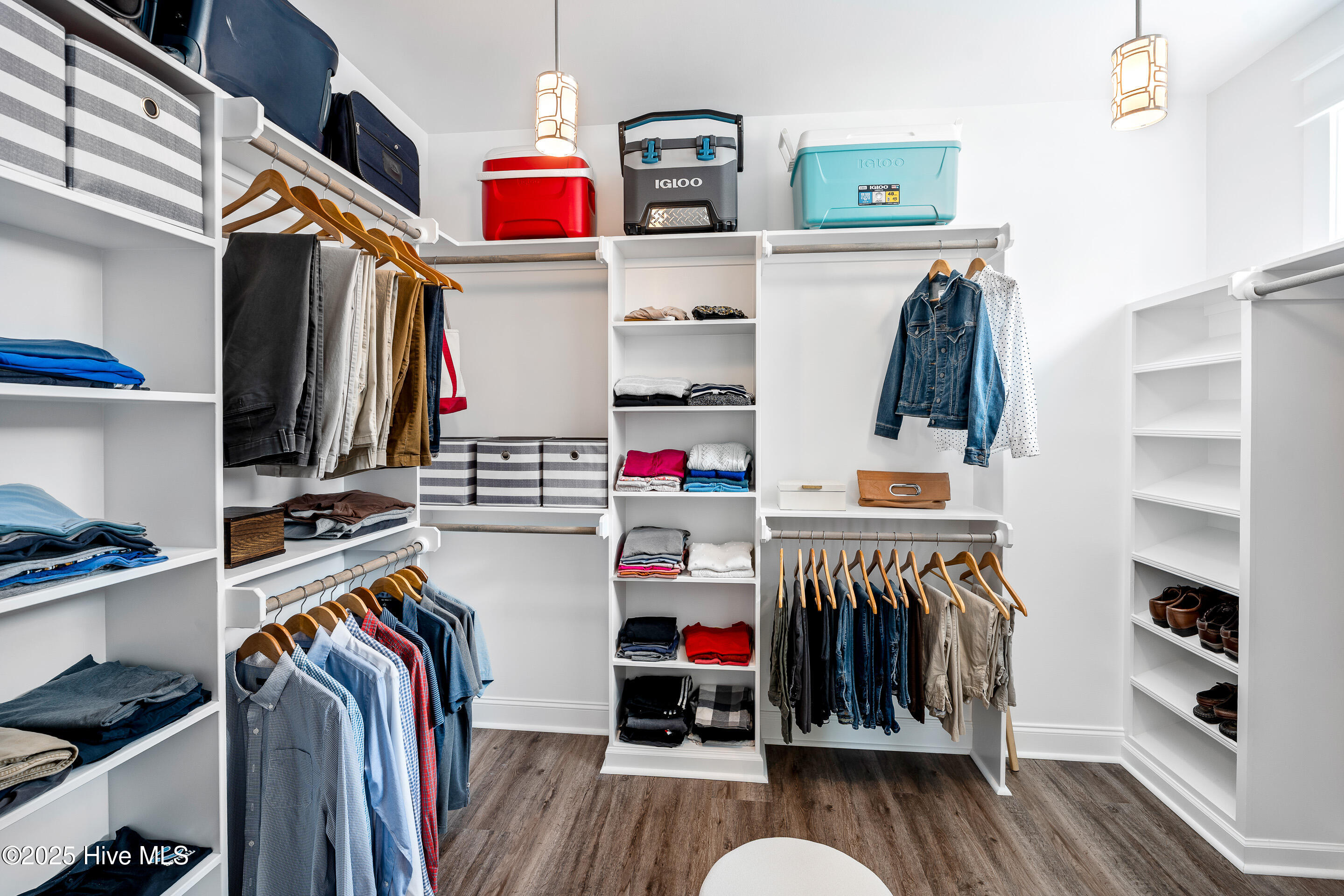 100516528 | Photo 39