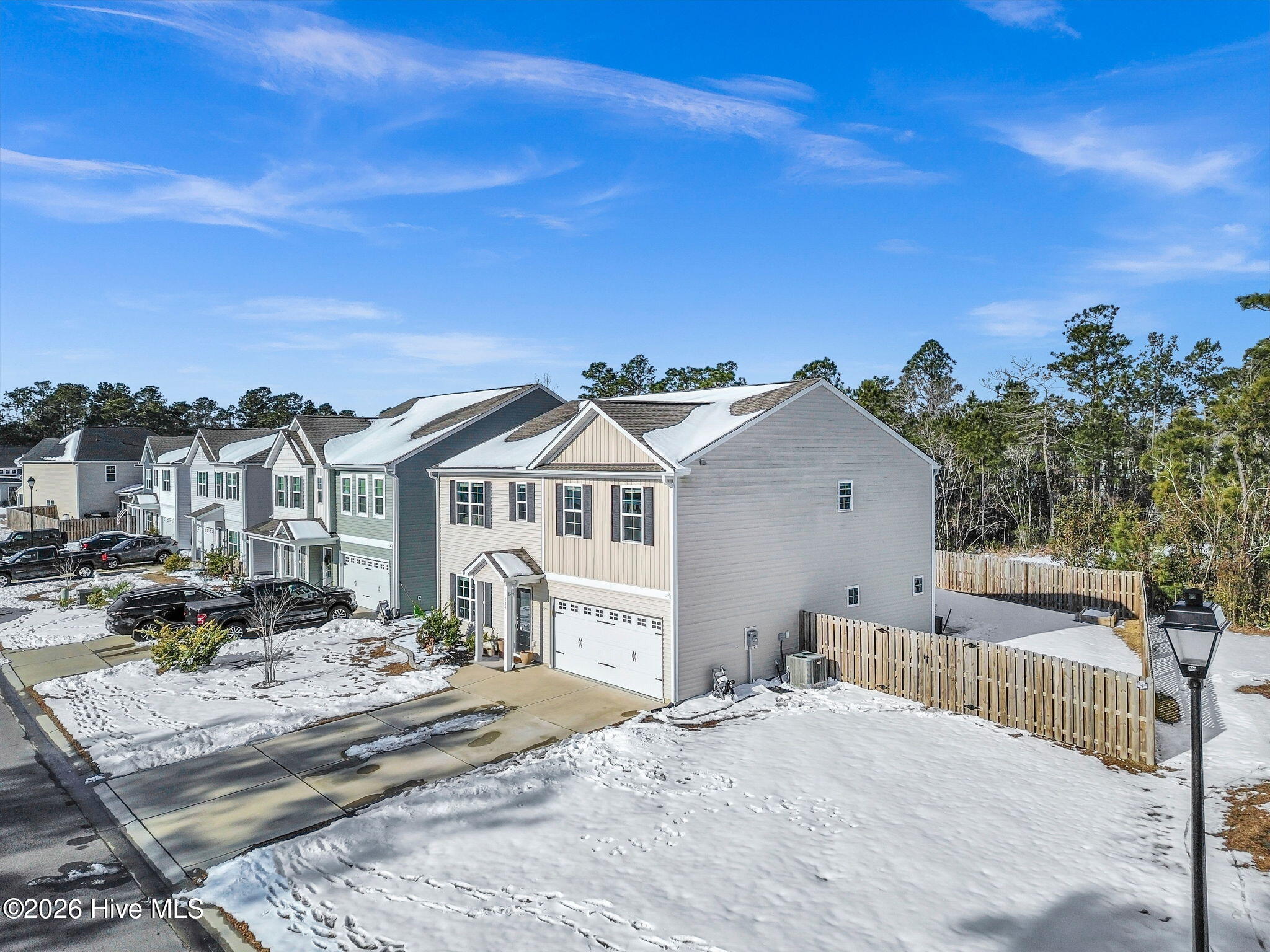 100552838 | Photo 40