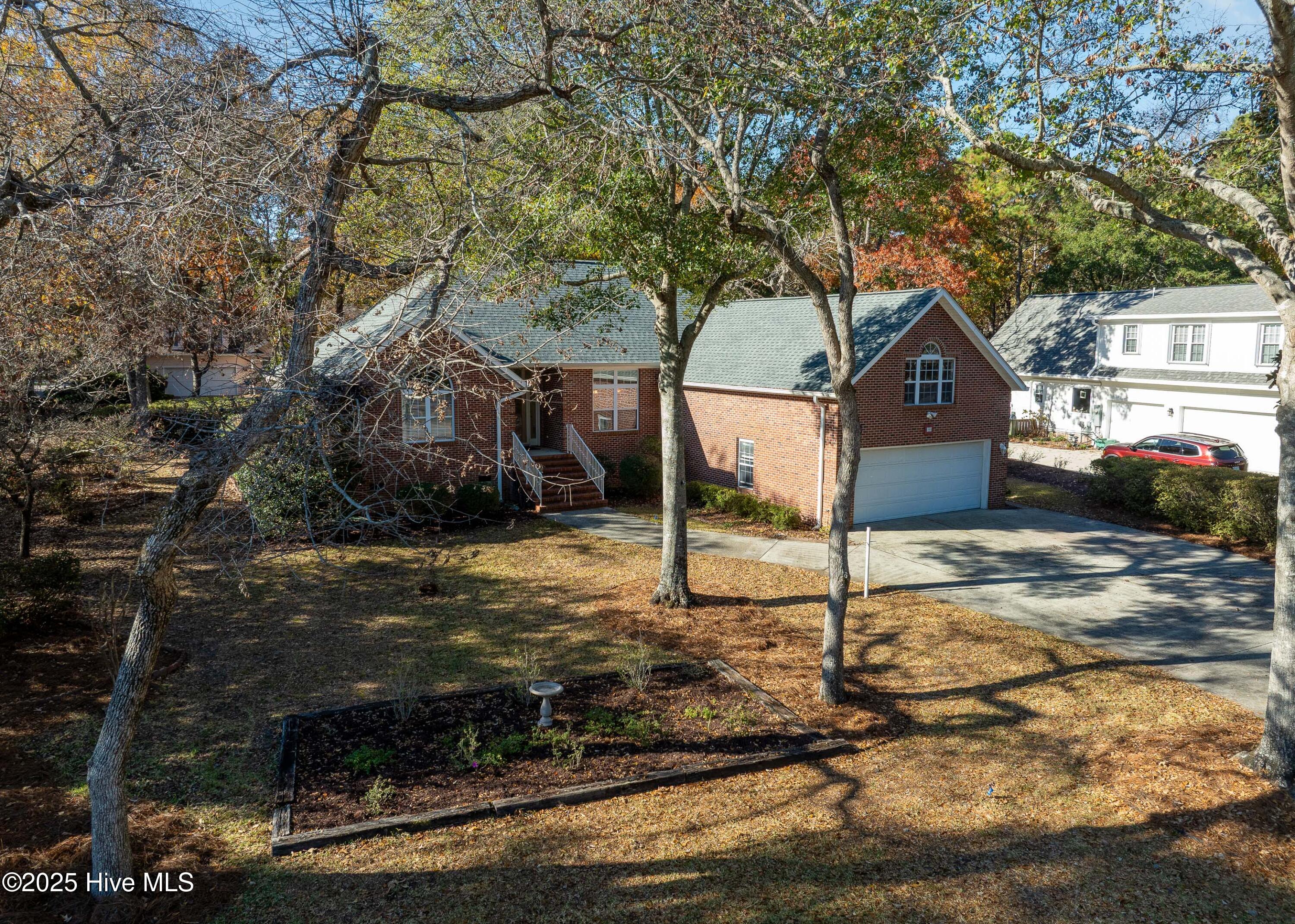 100543941 | Photo 58