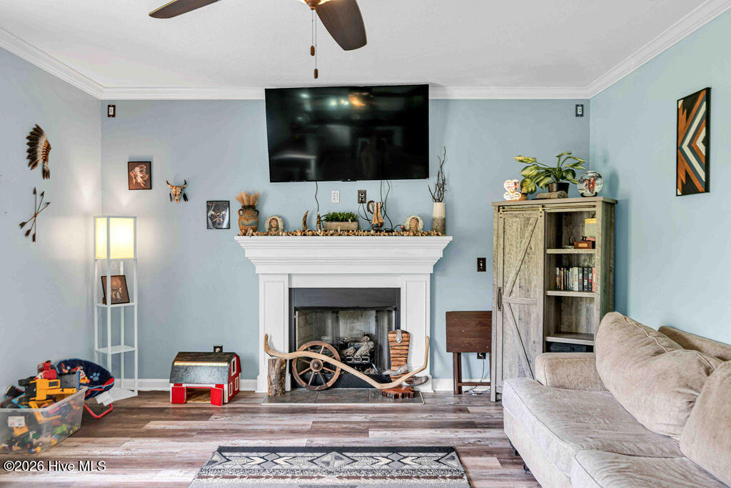 100567733 | Photo 15