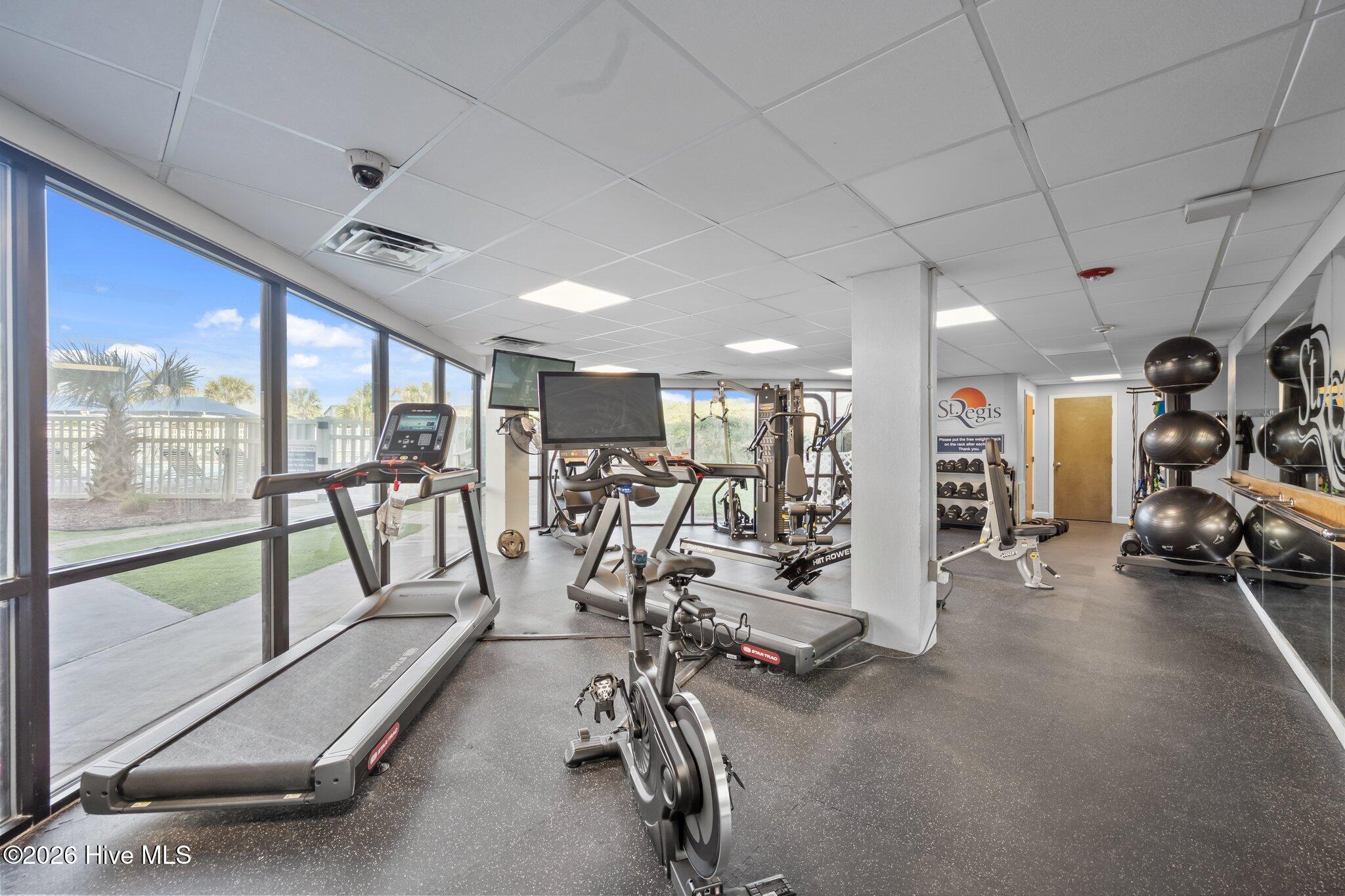 100565152 | Photo 26