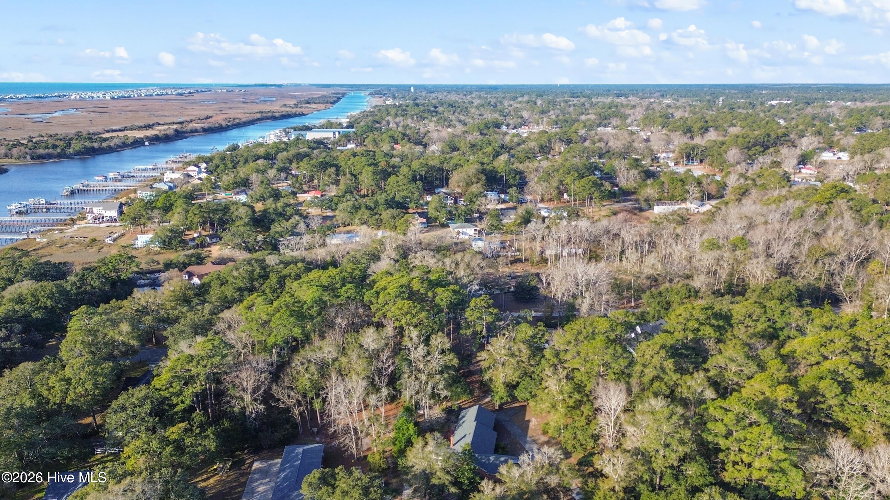 100549008 | Photo 45