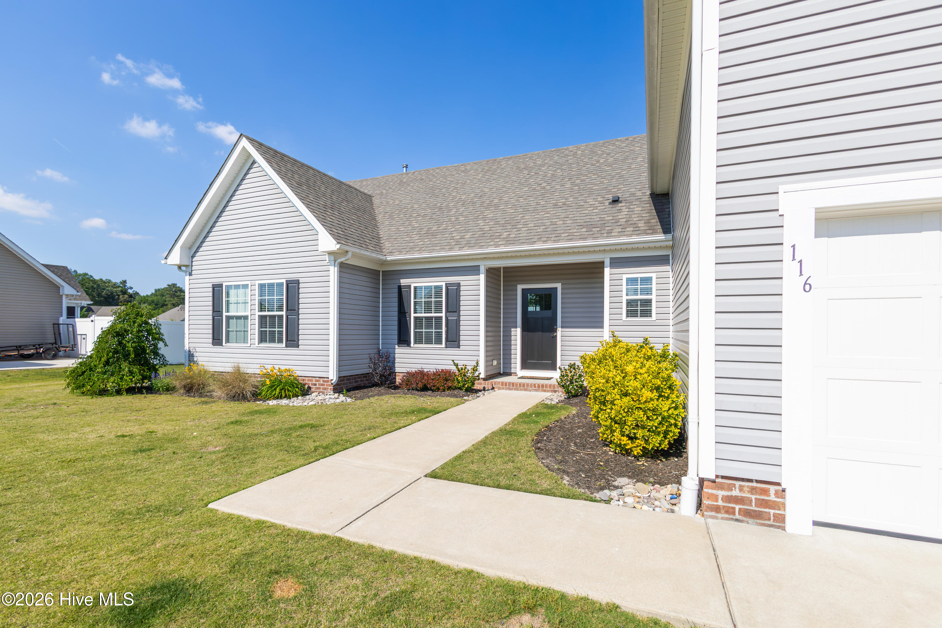 Homes for sale in Moyock, NC | 116 Parrish Point Ln, Moyock, NC 27958 | MLS# 100558141