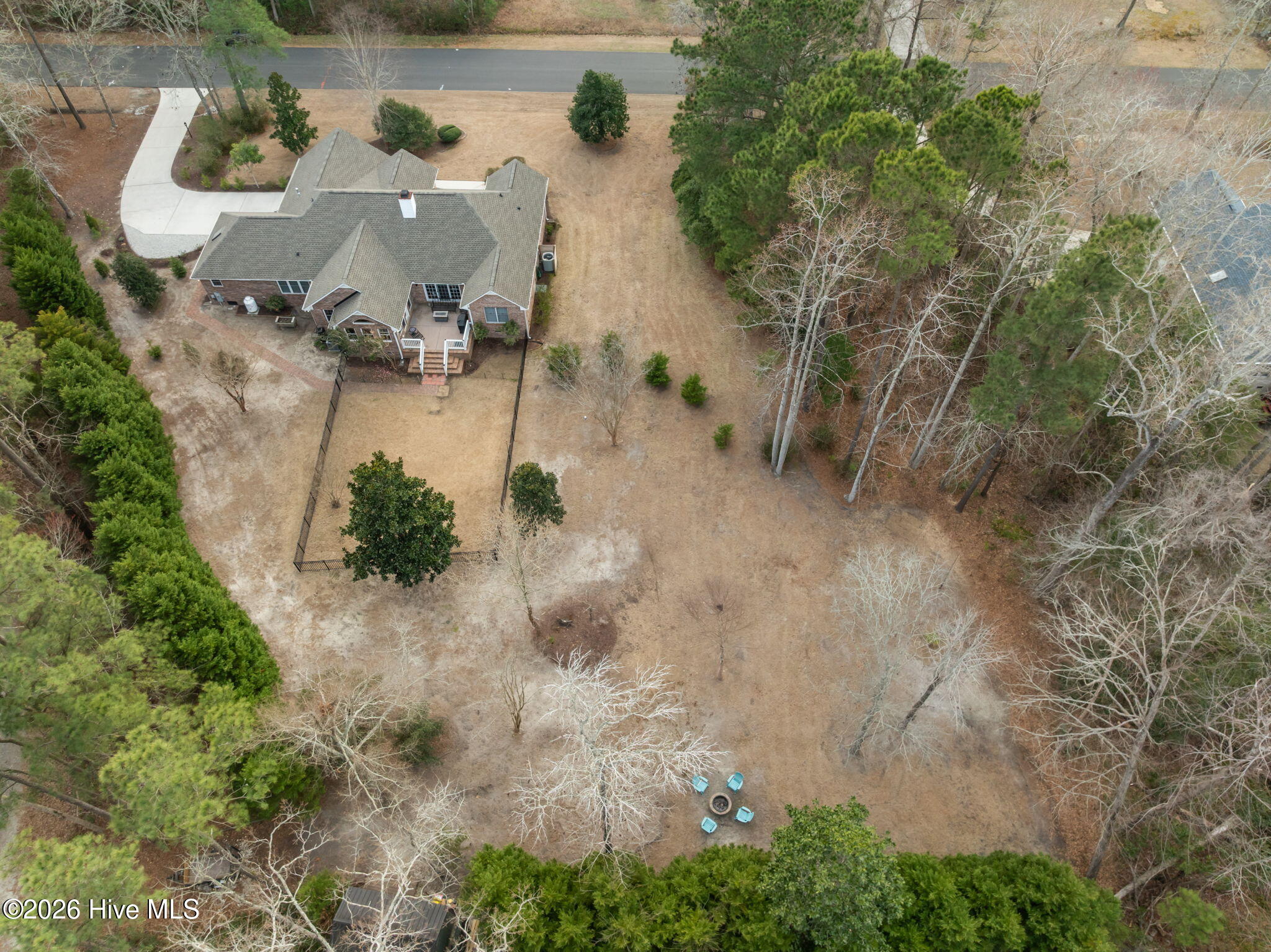 100556770 | Photo 50