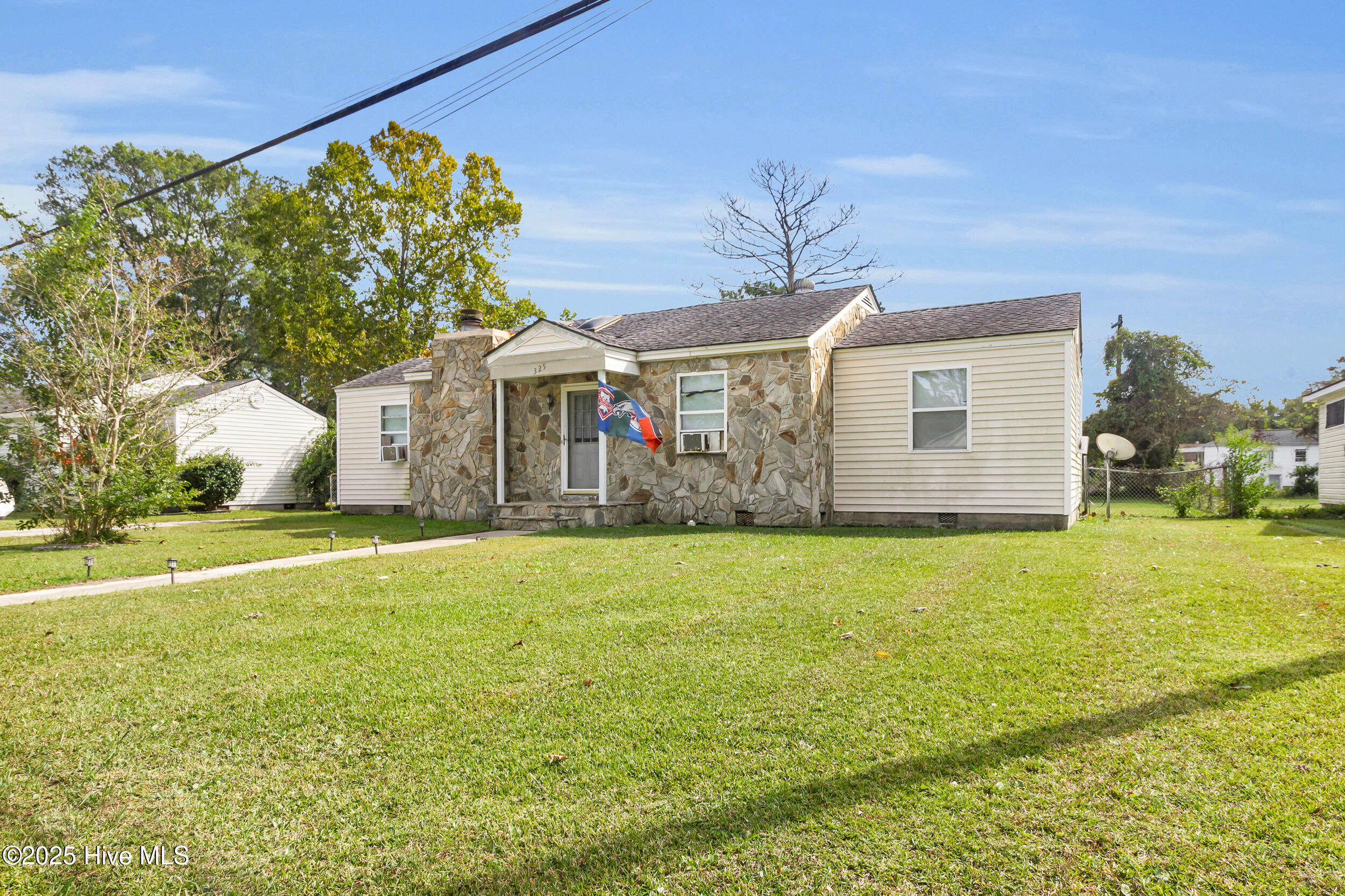 Homes for sale in Havelock, NC | 325 Miller Blvd, Havelock, NC 28532 | MLS# 100536339