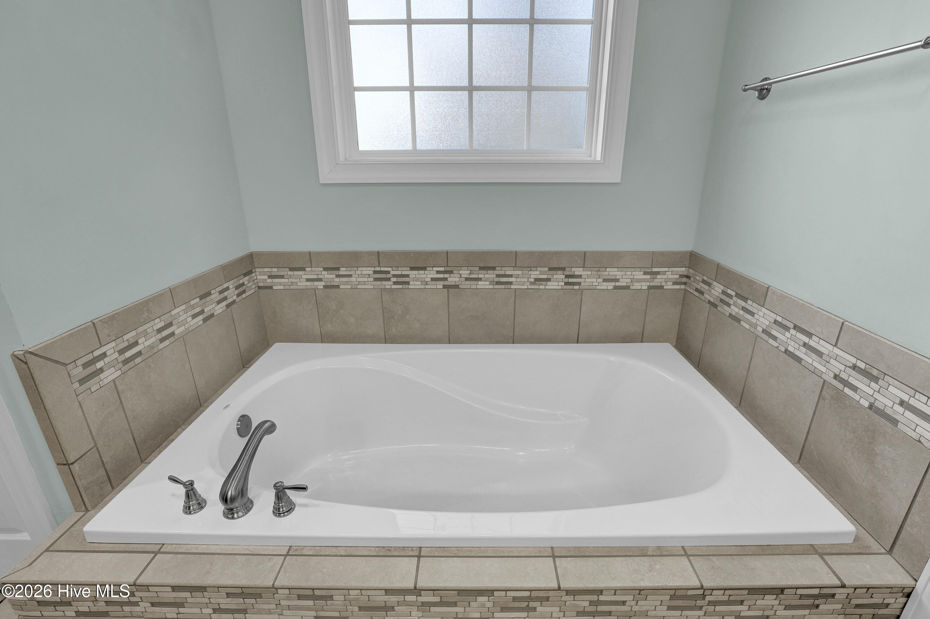 100549522 | Photo 25