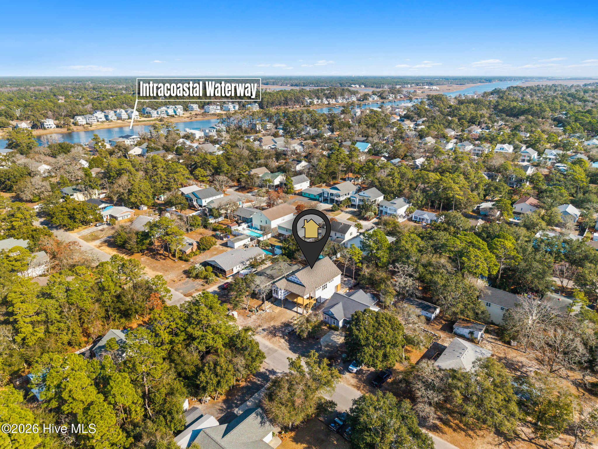 100548785 | Photo 51