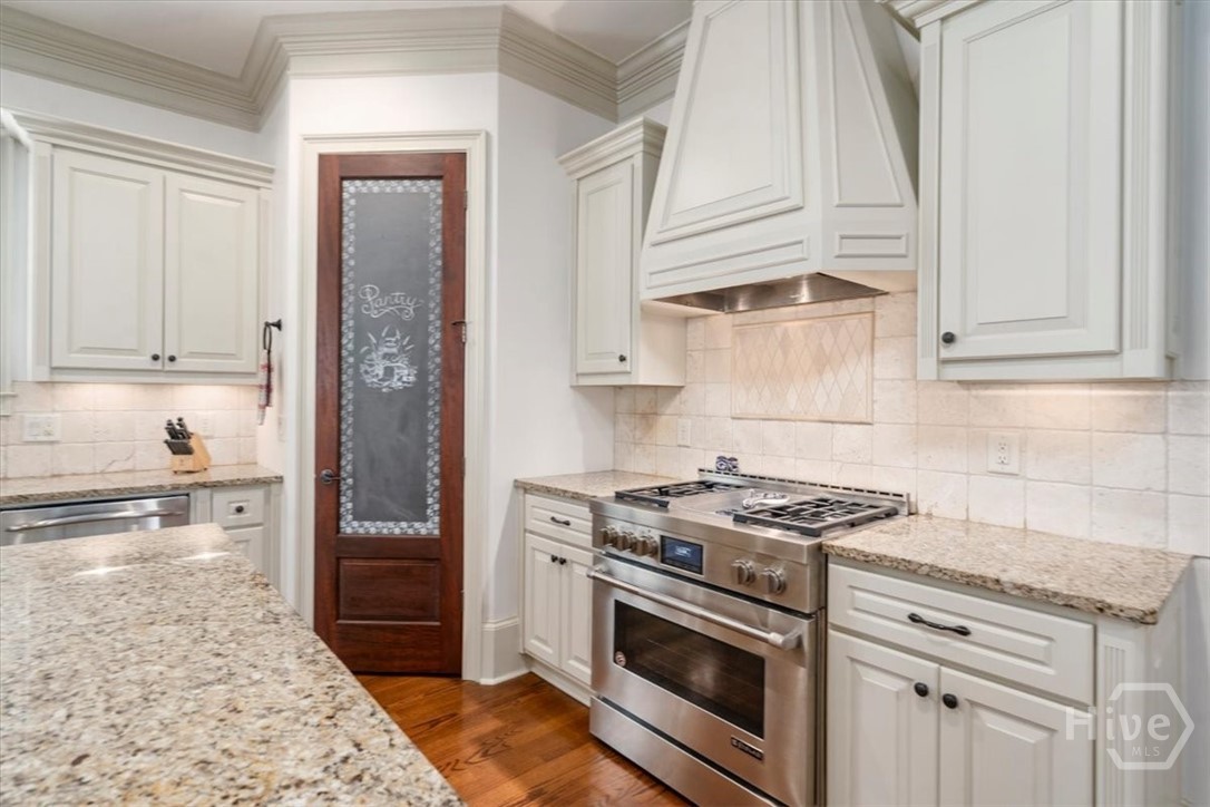 Property photo 8