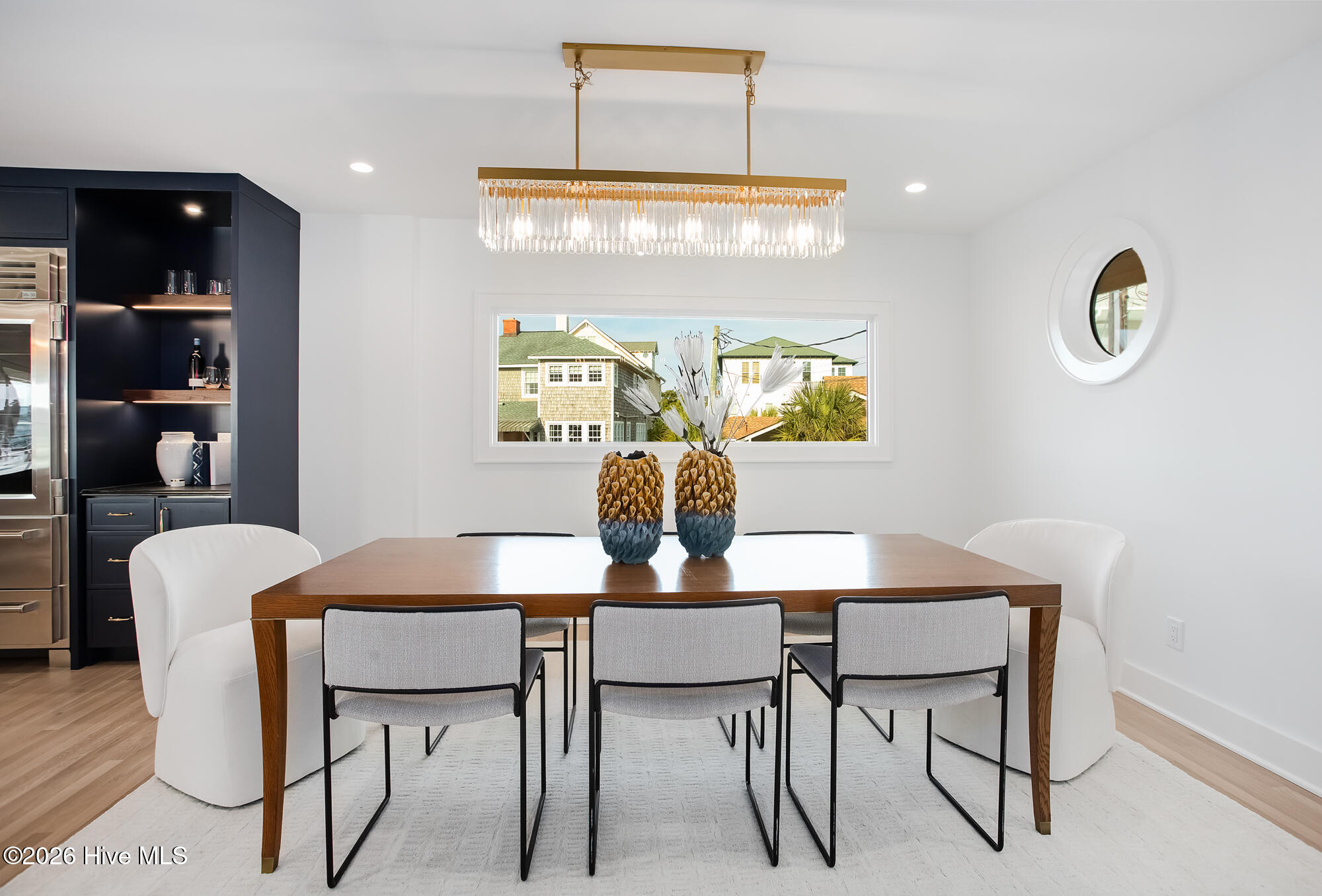 100550703 | Photo 17