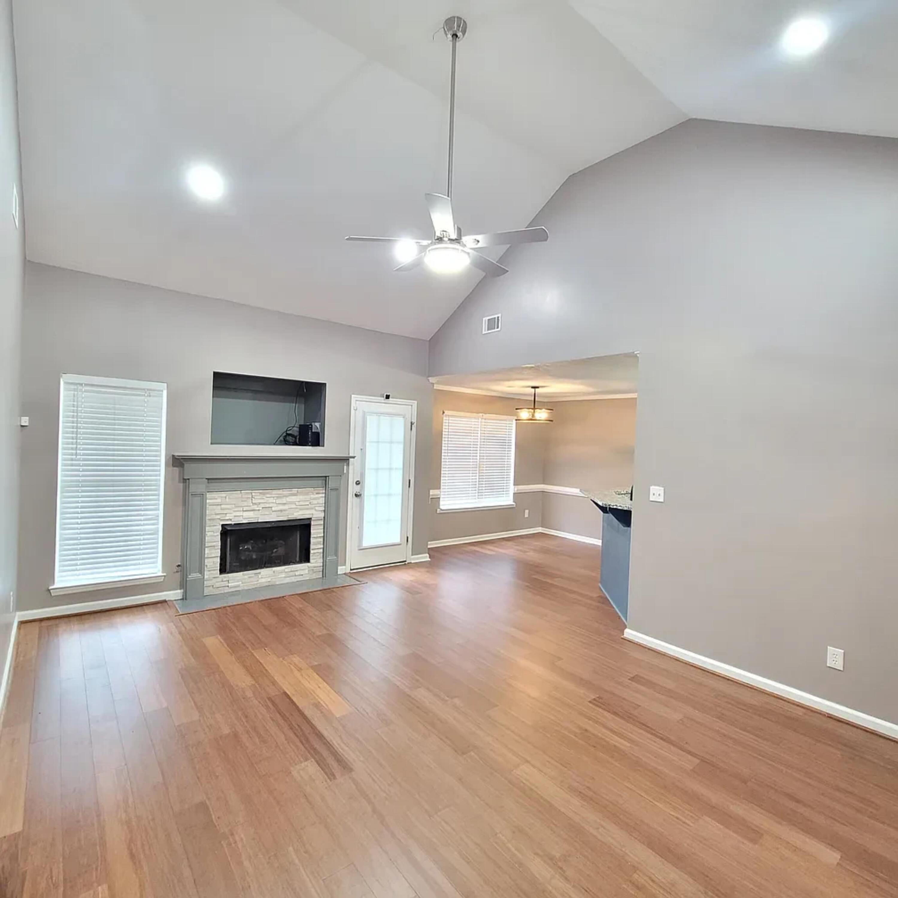 2102GlennFalls_60037_4