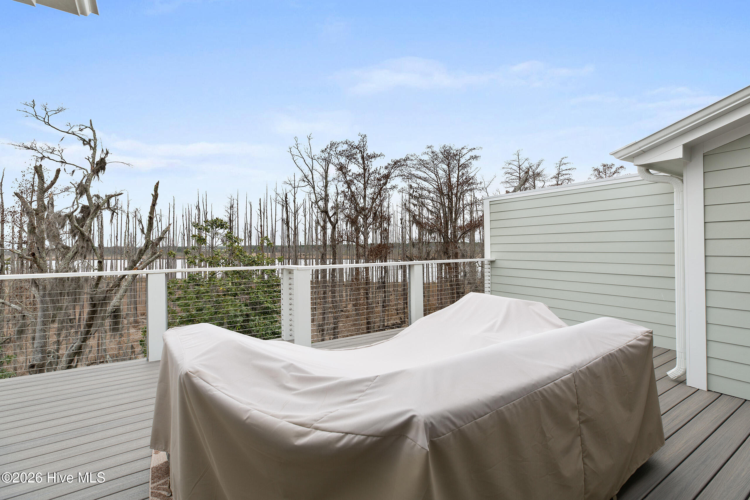 100563450 | Photo 48