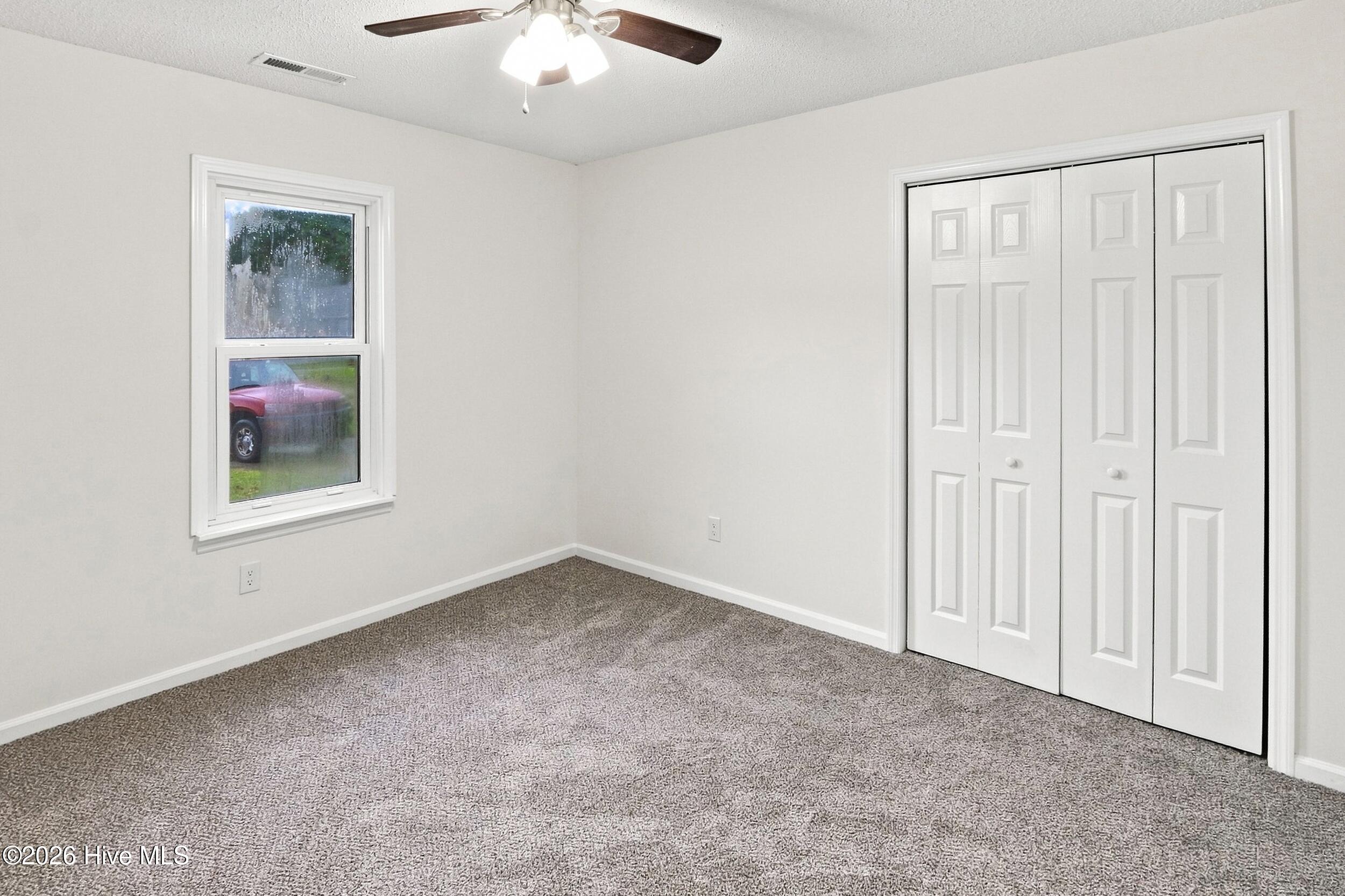 125 Live Oak Court,Midway Park