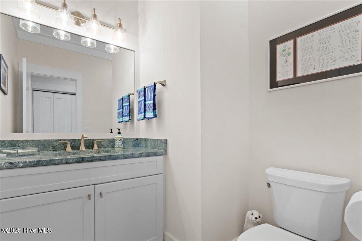 100491372 | Photo 44