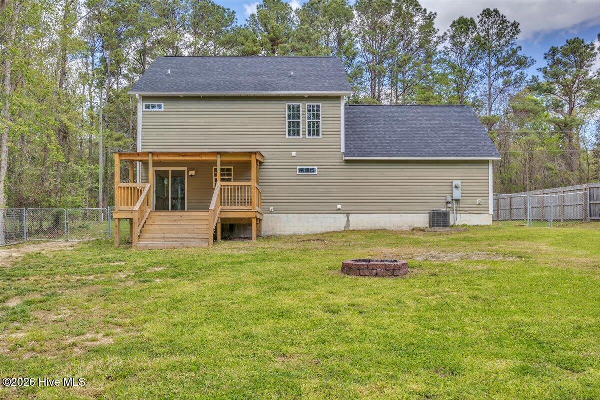 100565952 | Photo 55