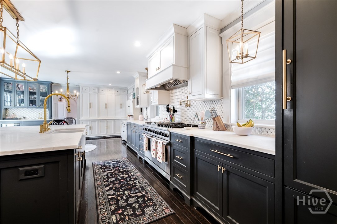 37 E 50Th Street, Savannah, GA, 31405