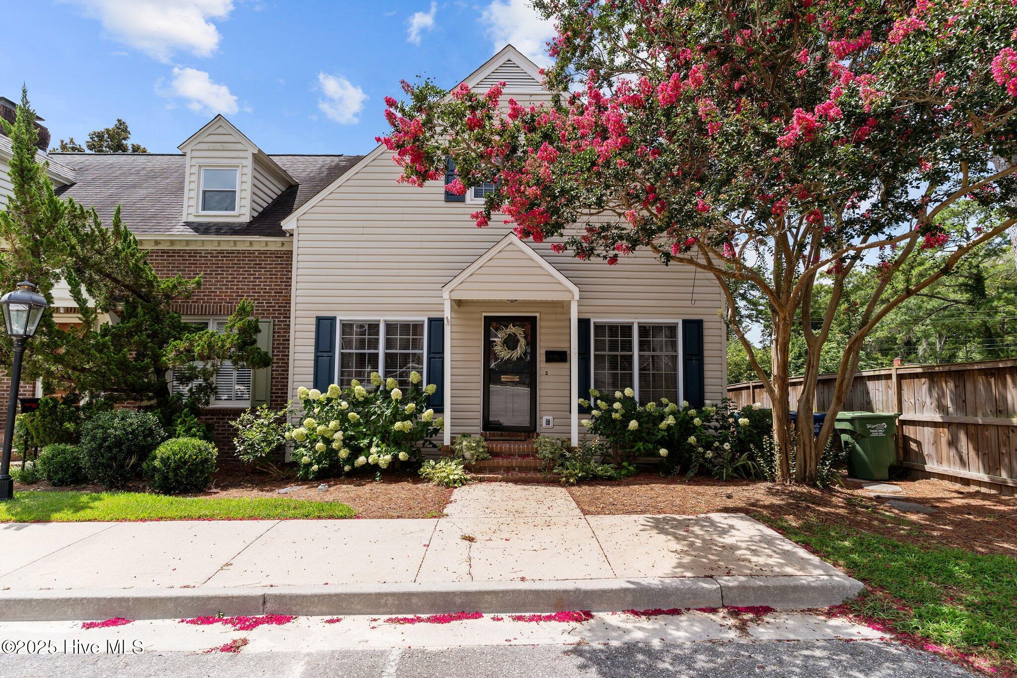 15 Saint Marys Place, Wilmington, NC 28403 – photo 3: 28-web-or-mls-BTS05732