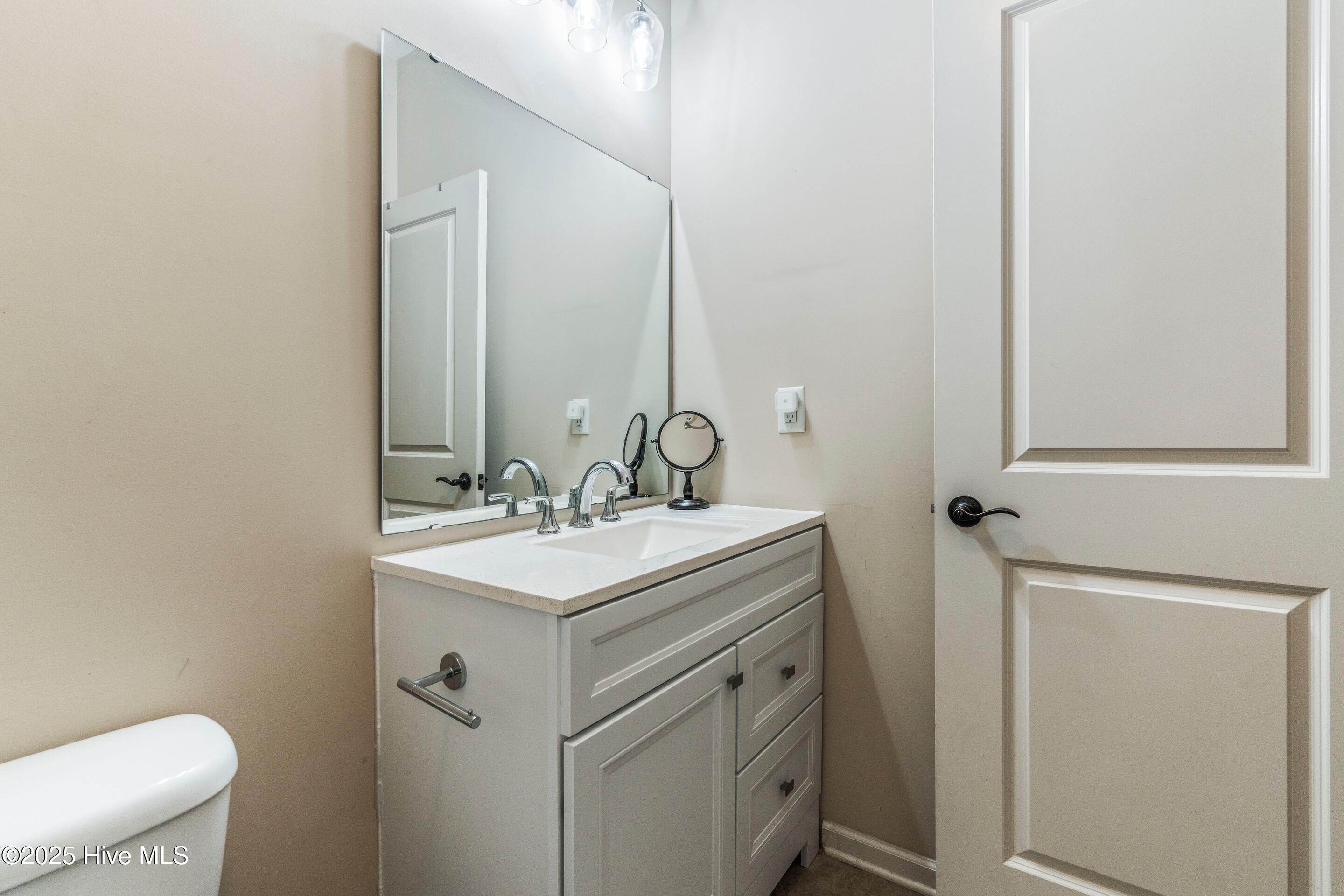 100522432 | Photo 54