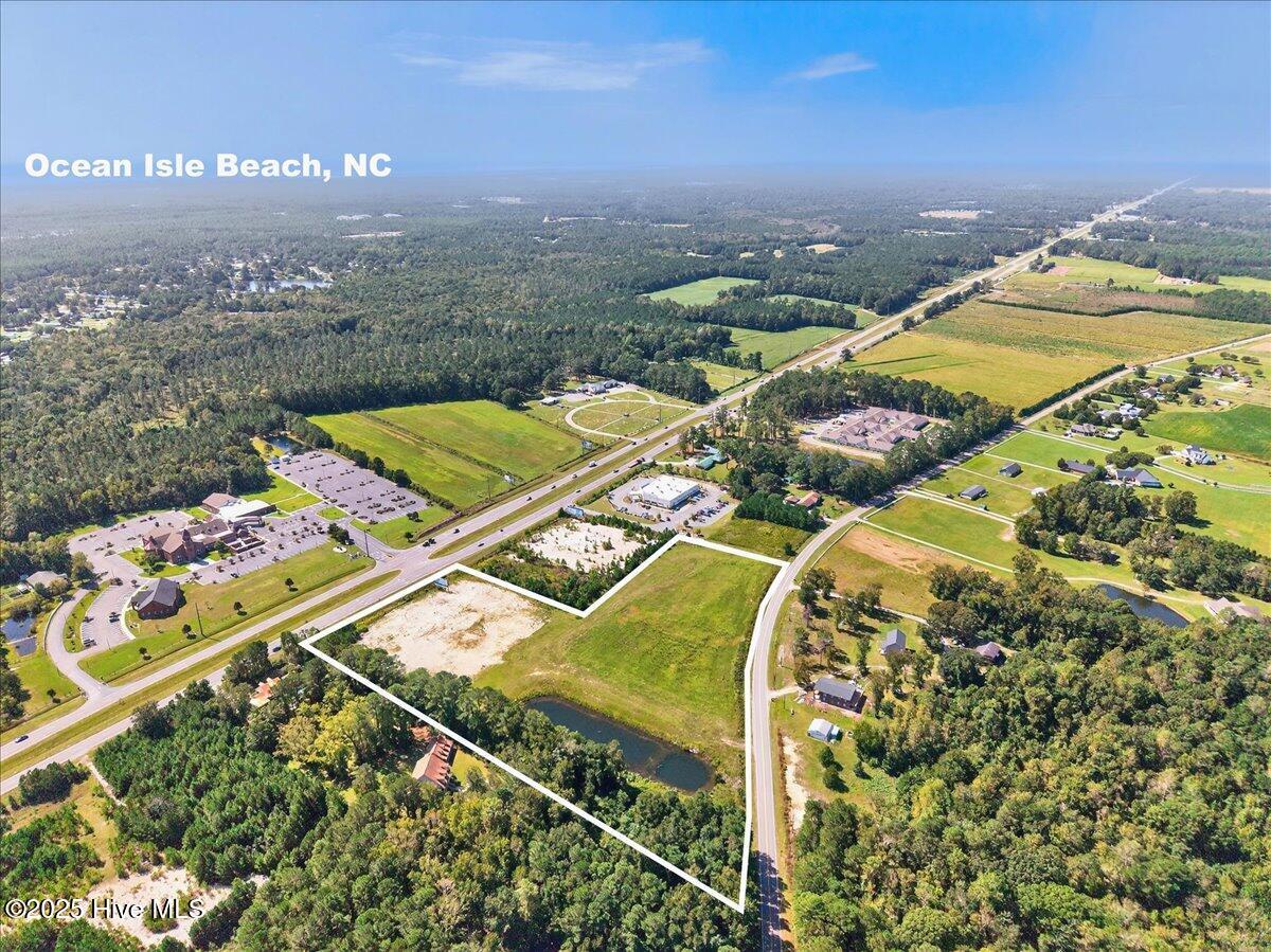 100534827 | Photo 11