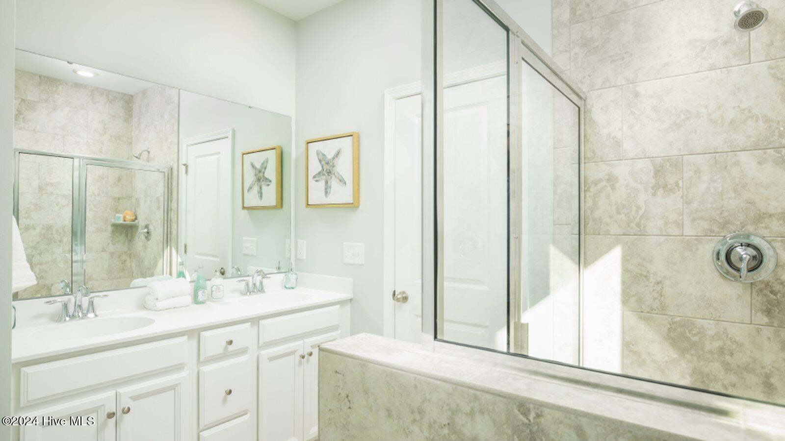 Owner's Suite Bathroom