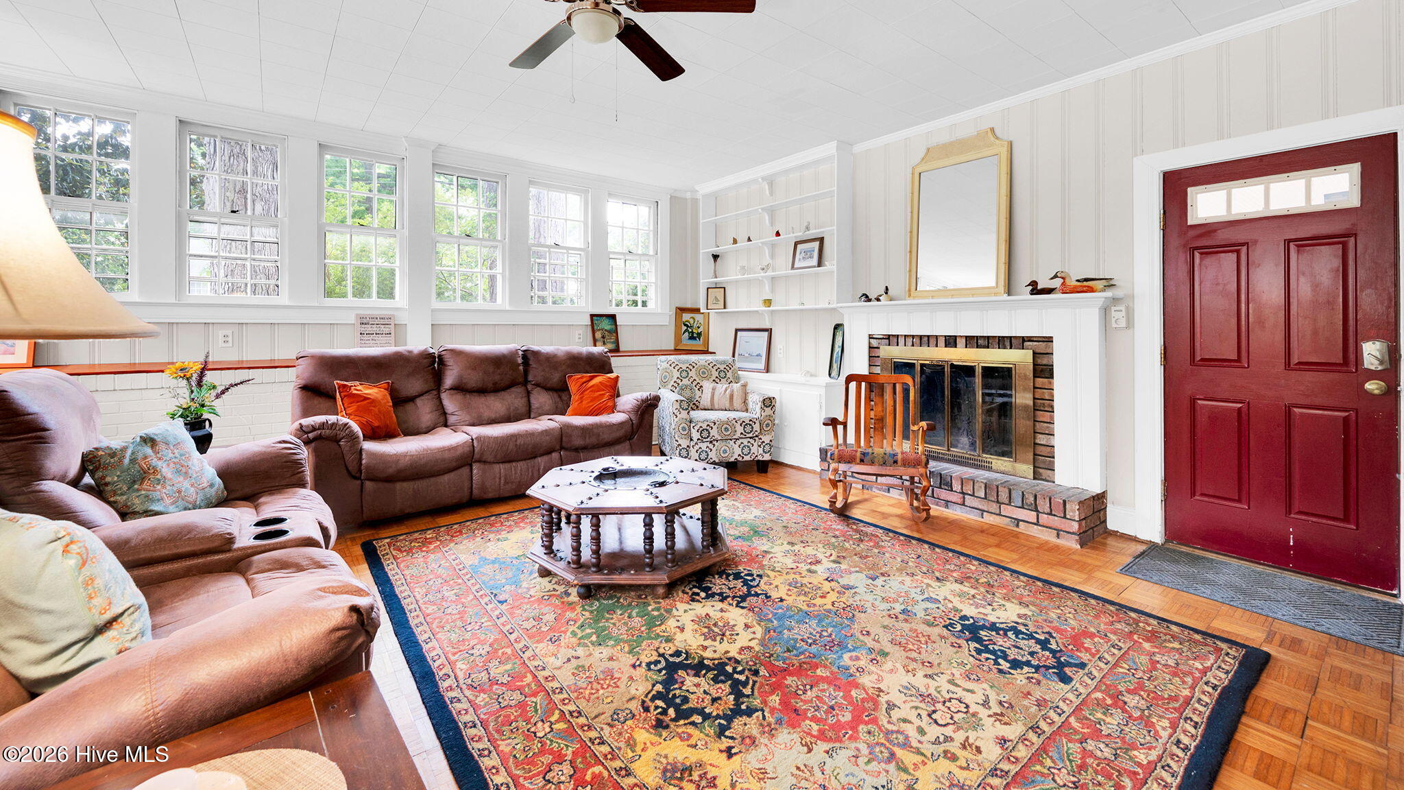 33-web-or-mls-1902 Sherwood Drive-34
