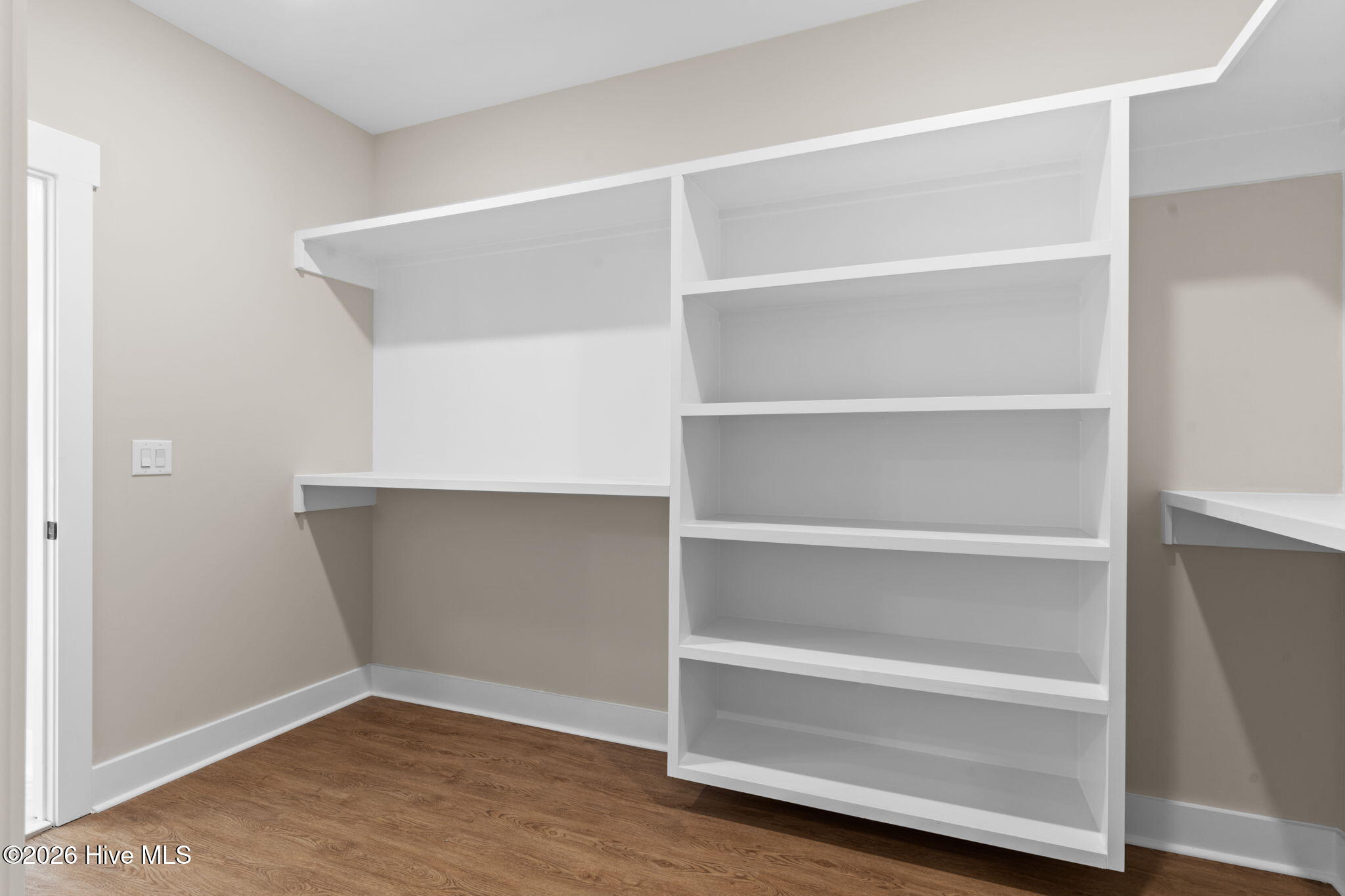 100558112 | Photo 29