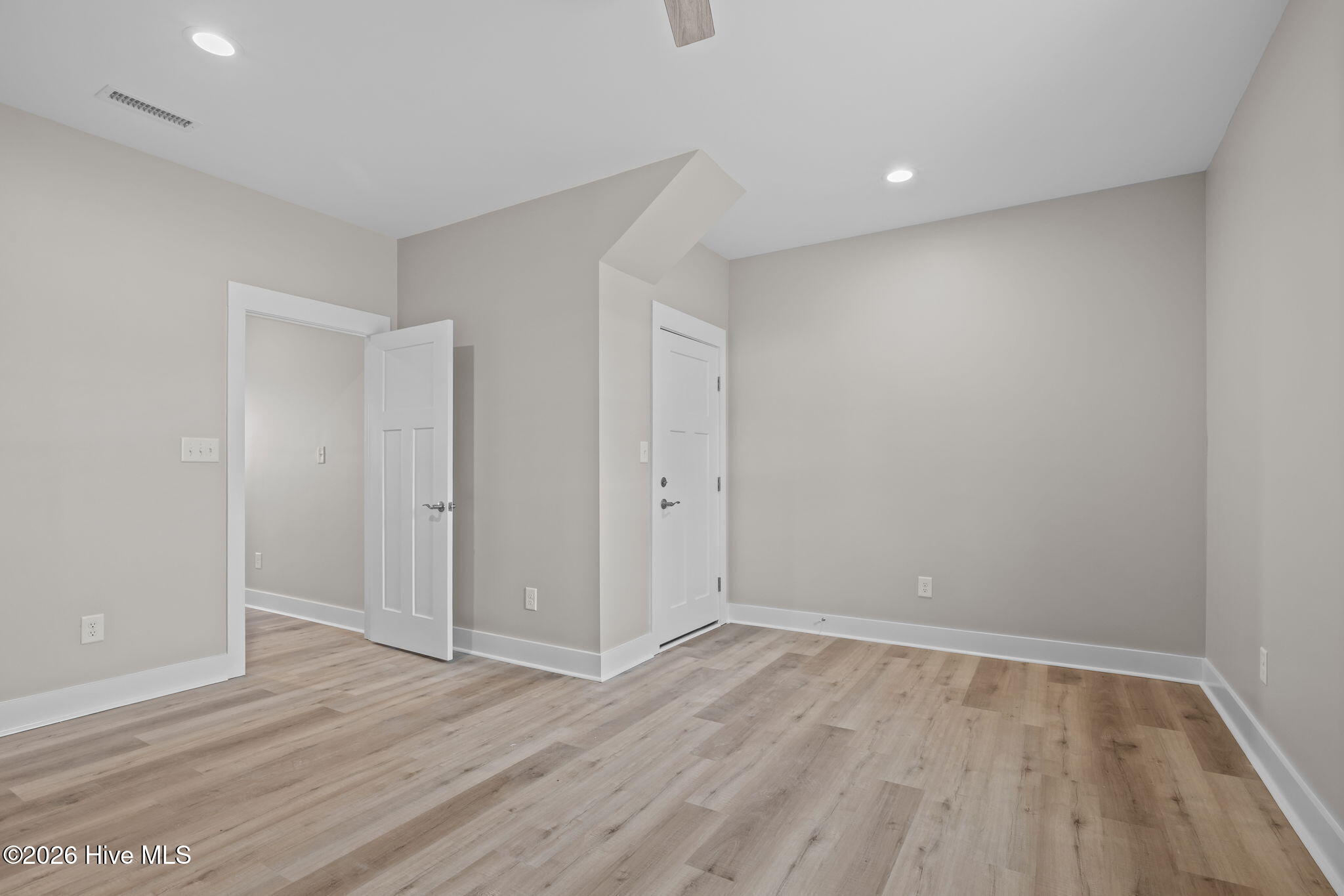450 Pearson Circle,Newport