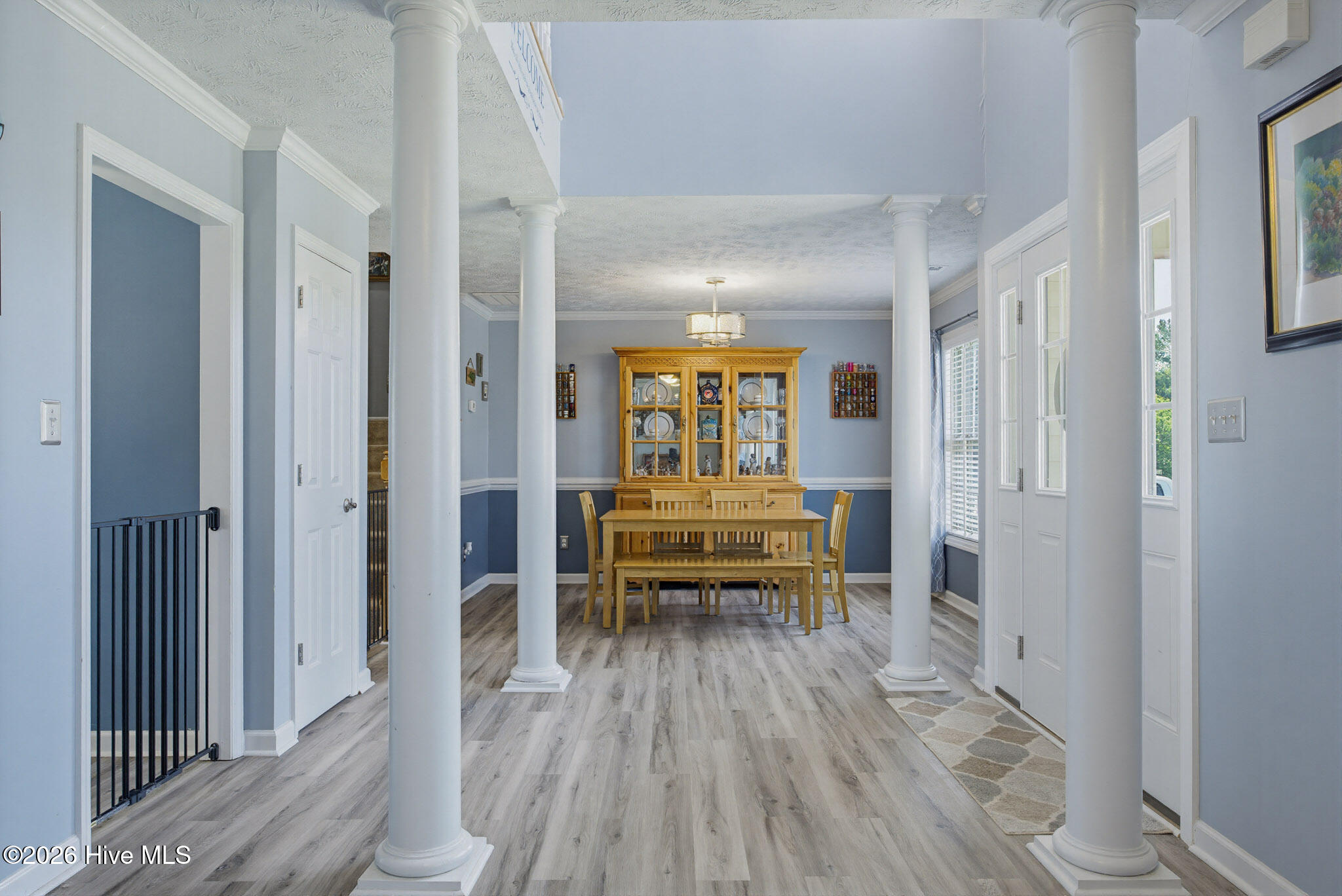 303 E Regent Court,Jacksonville