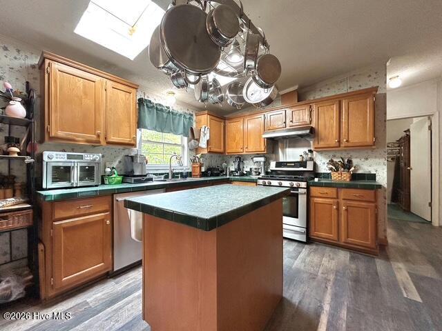 100566420 | Photo 30