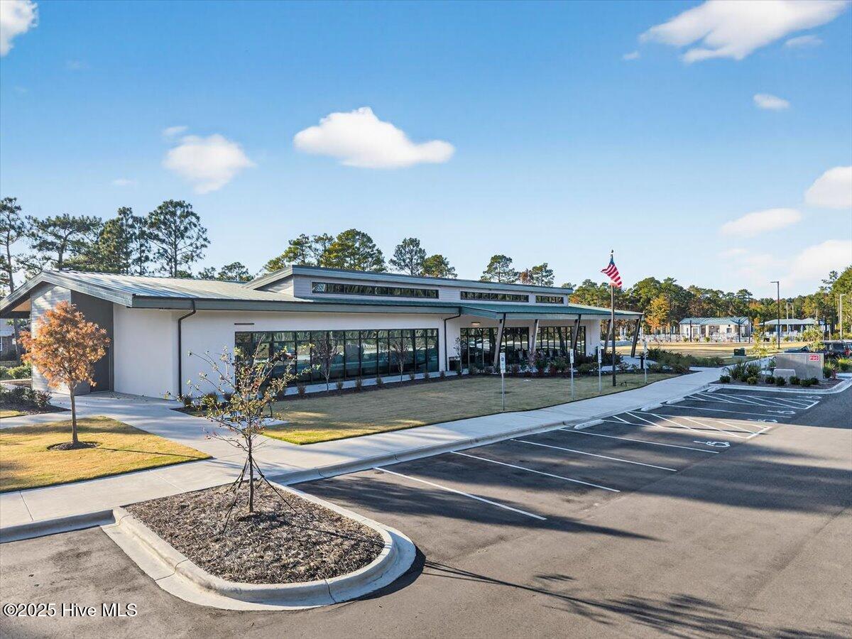 100539868 | Photo 61