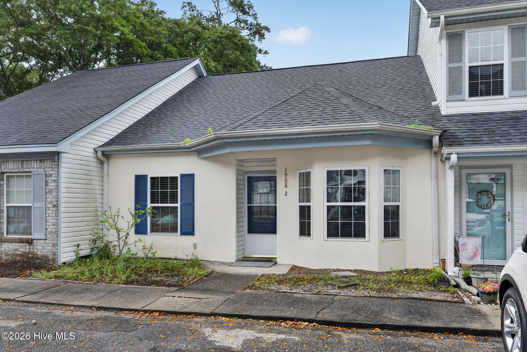 Shirley Johnson - MLS Number: 100578489