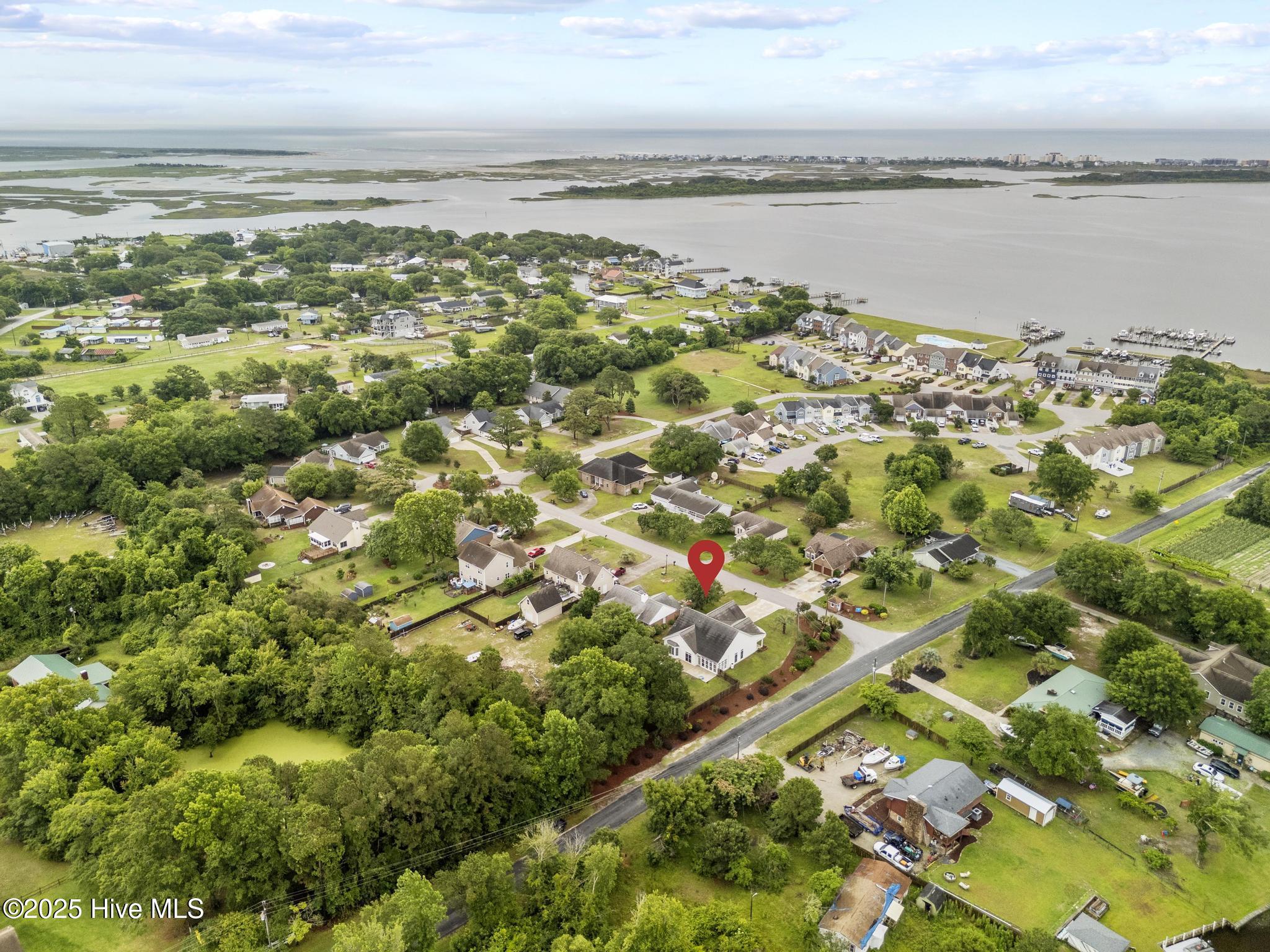 100512903 | Photo 74