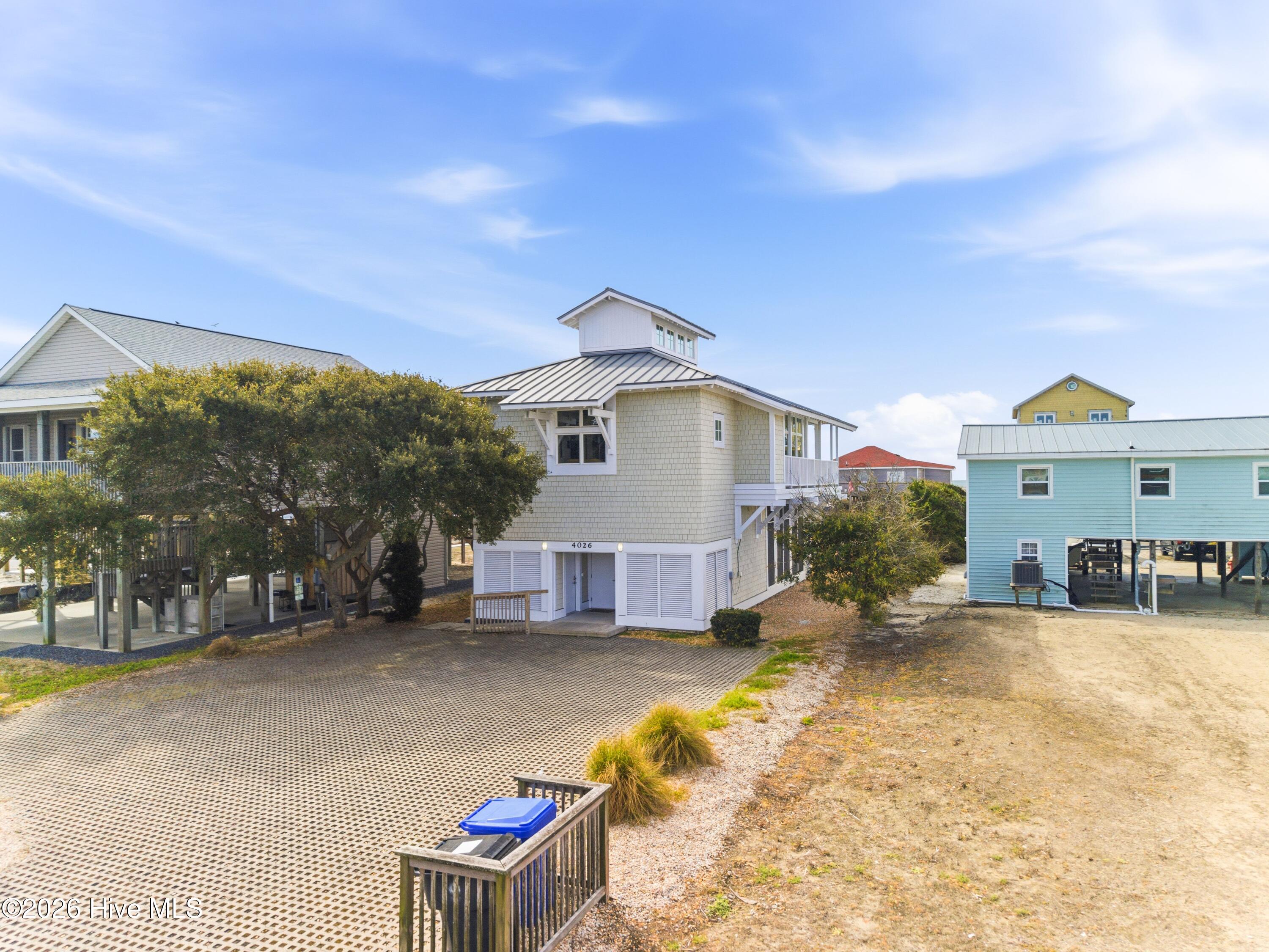 100530146 | Photo 98