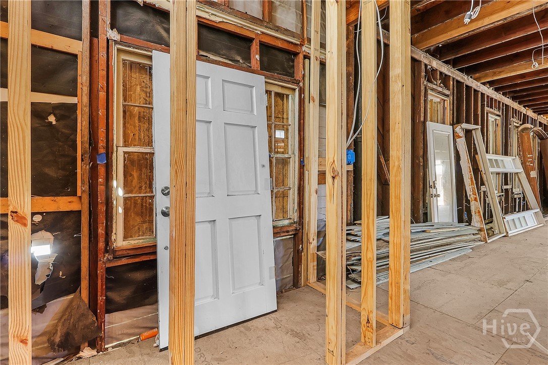 423 W 42nd Street, Savannah, GA 31401 Listing Photo  14