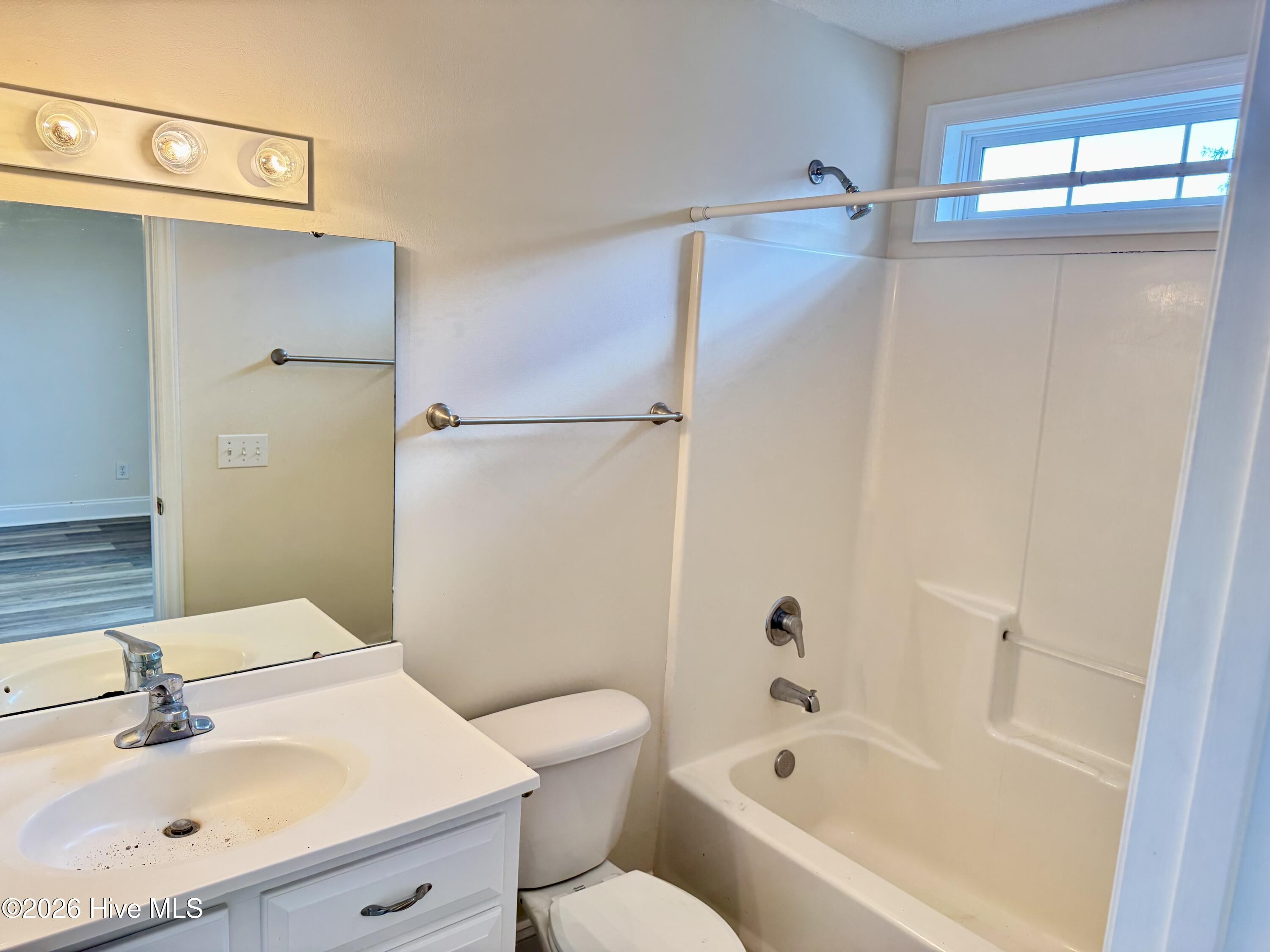 108 Iron Creek Commons, Washington, NC, 27889