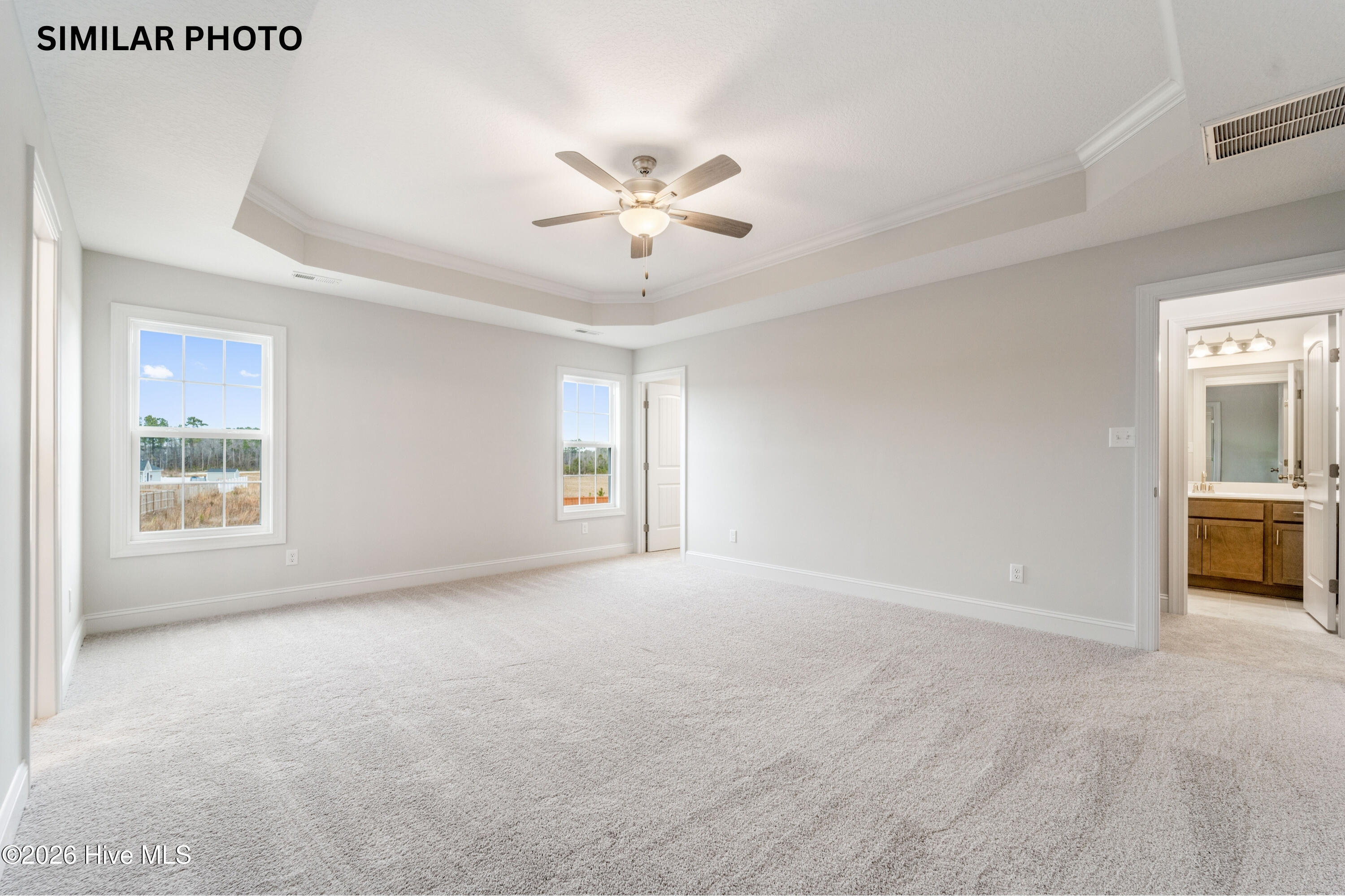 100554454 | Photo 26