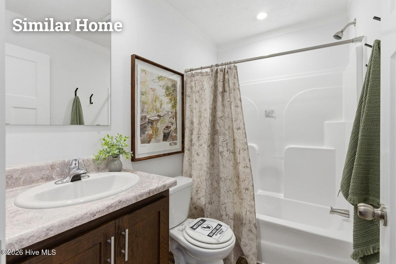 100568466 | Photo 15