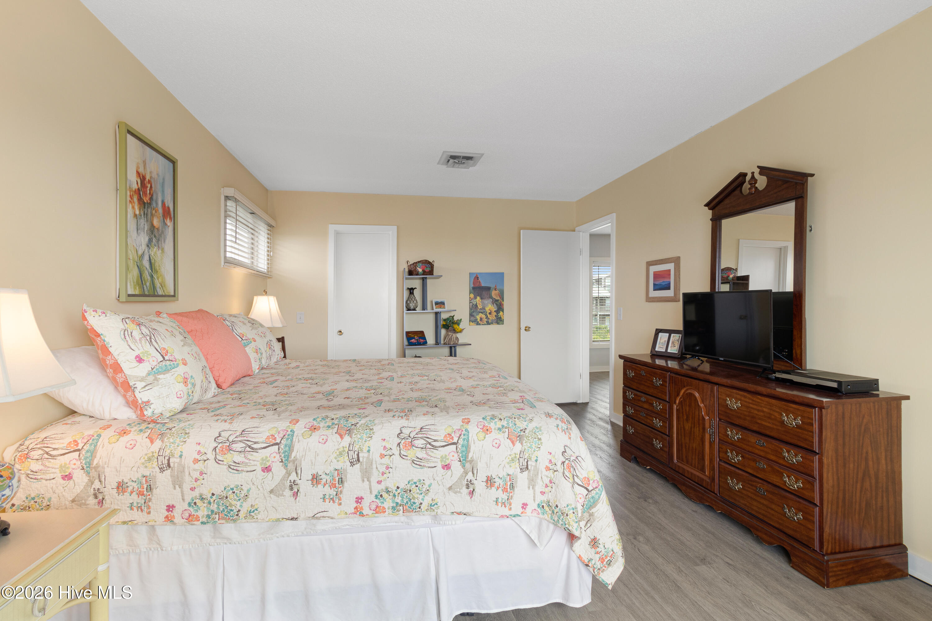11017 Inlet Drive,Emerald Isle