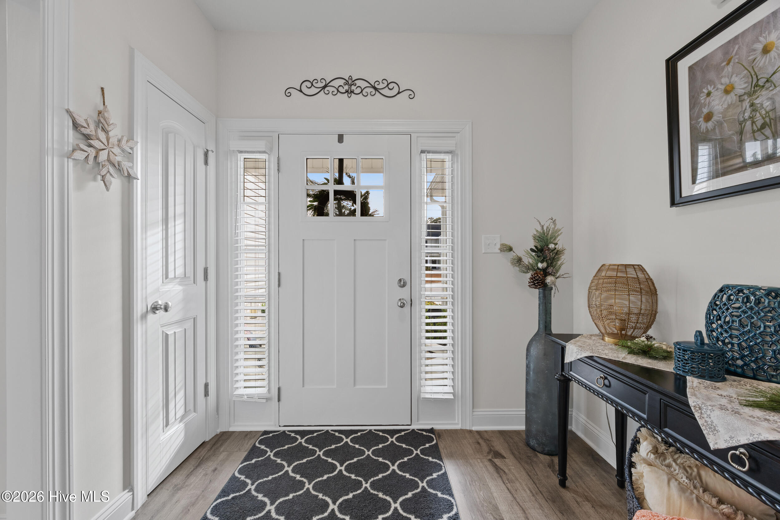 100547836 | Photo 10