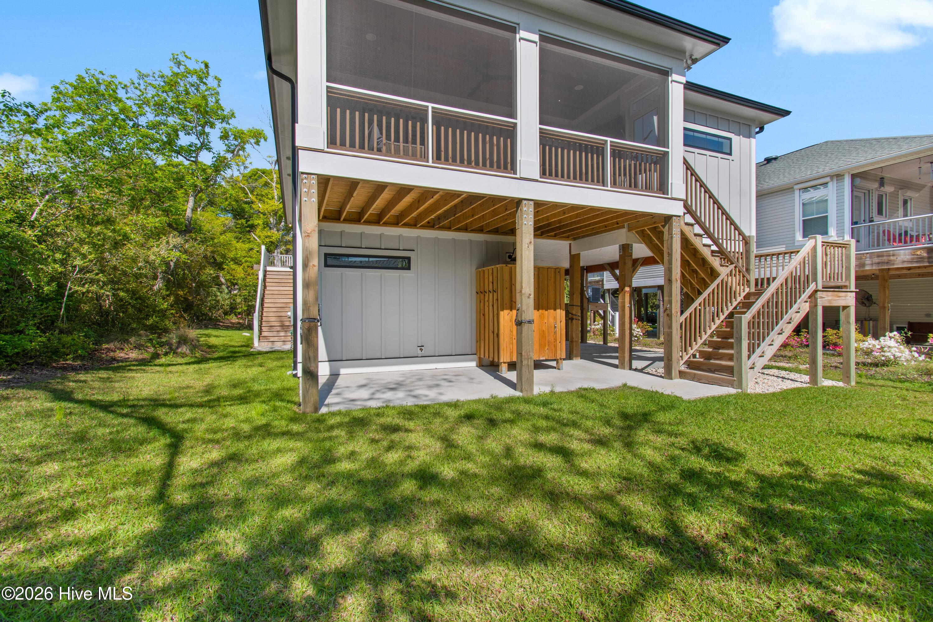 100567576 | Photo 45