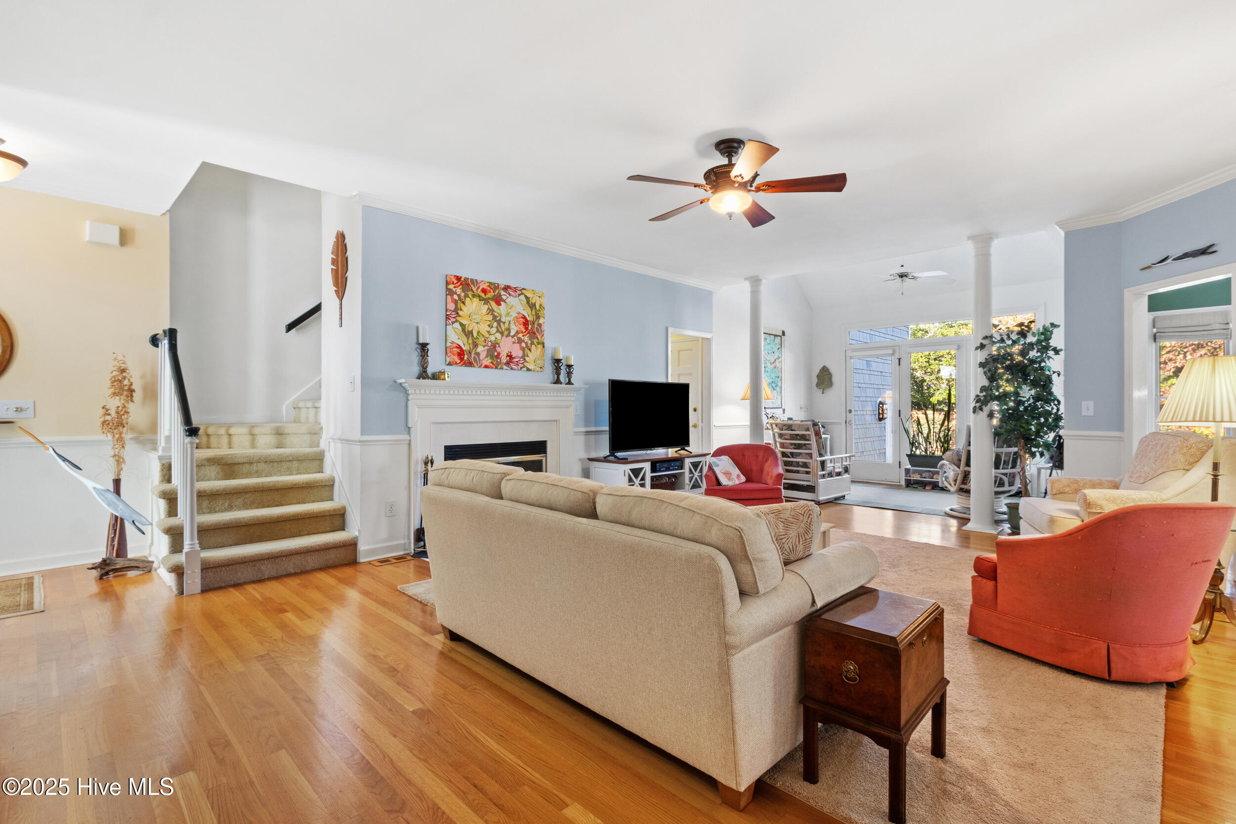 100541075 | Photo 14