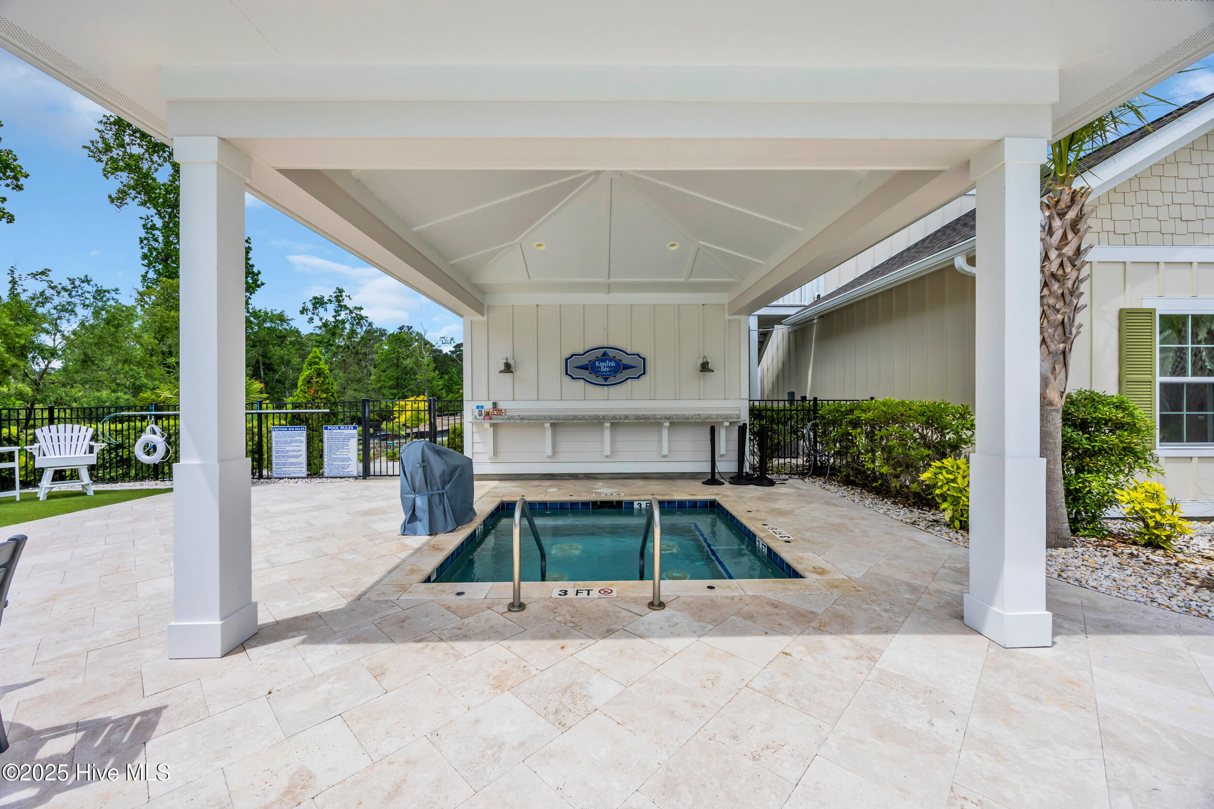 100507906 | Photo 35