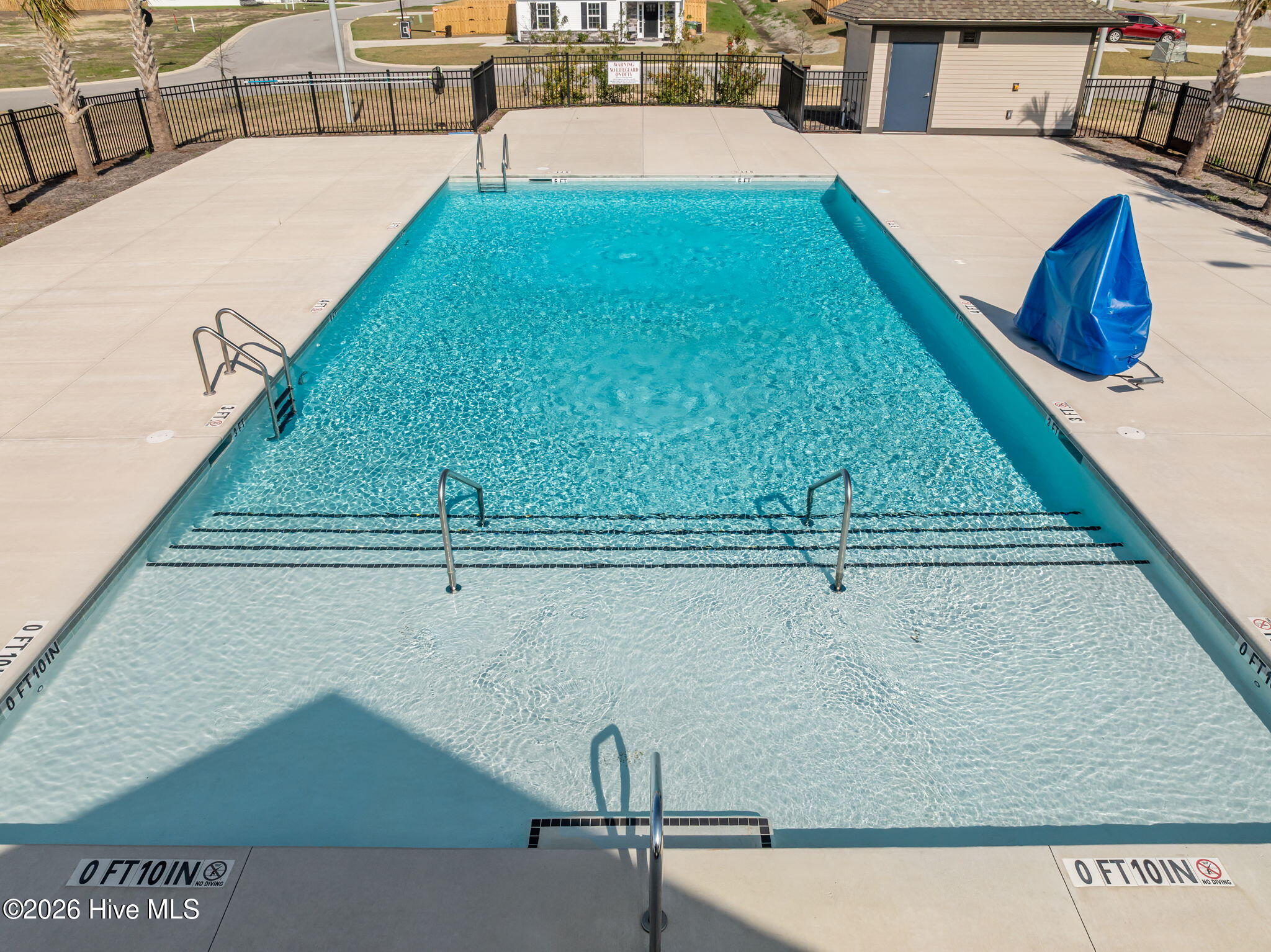 100564027 | Photo 46