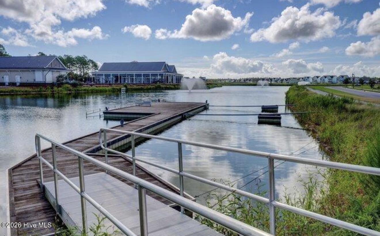 100552047 | Photo 51