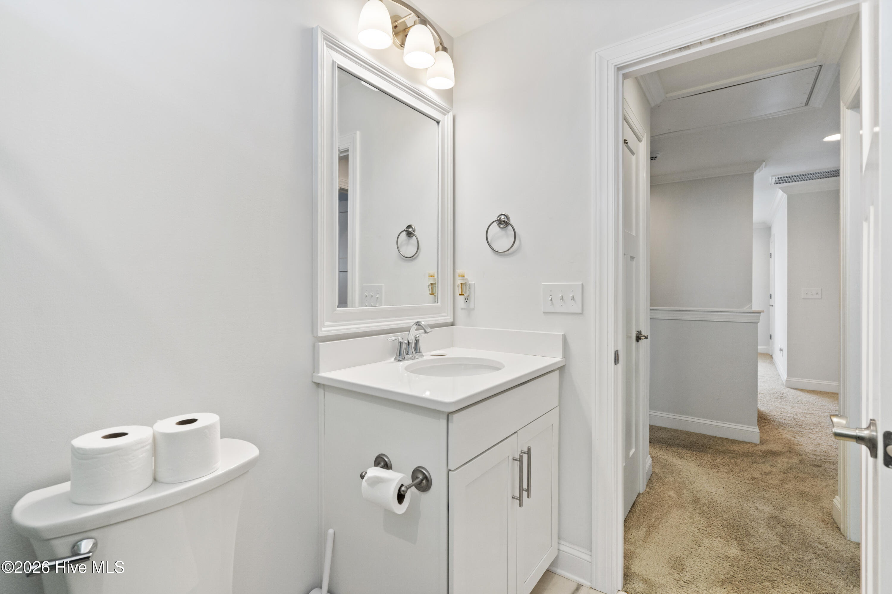 100554092 | Photo 30