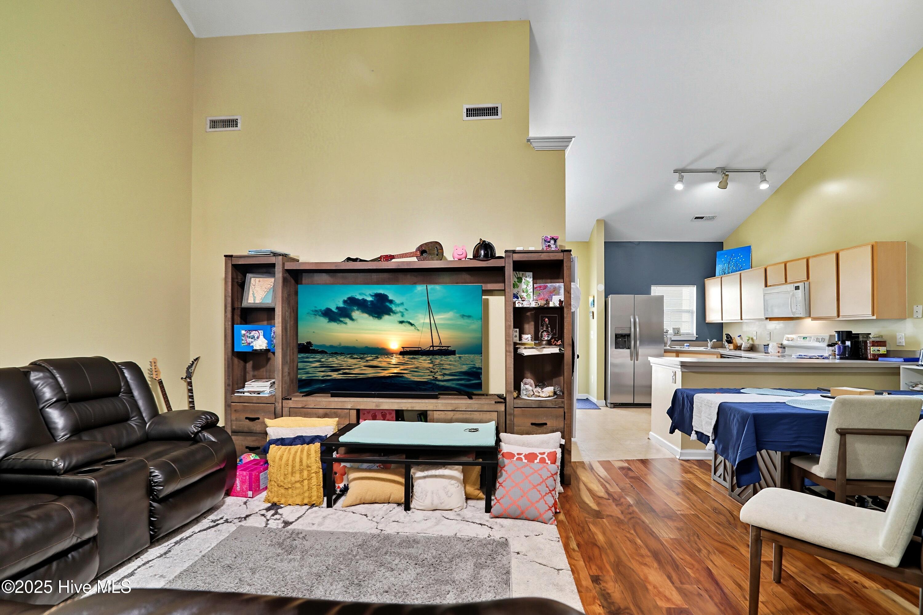 219 Hibiscus Way, Wilmington, NC 28412 – photo 12: HP3V6A9391