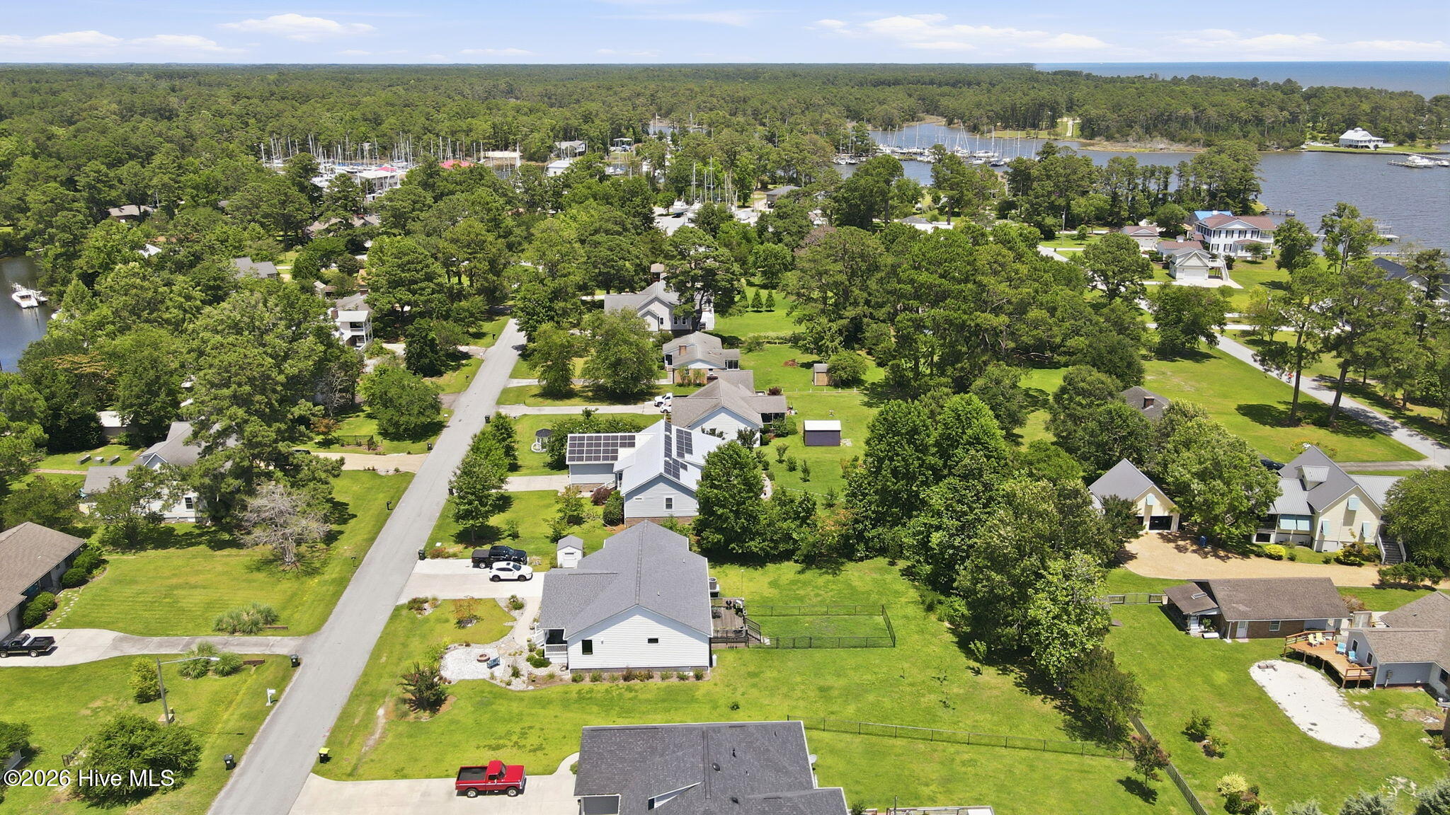 1106 Link Lane,Oriental